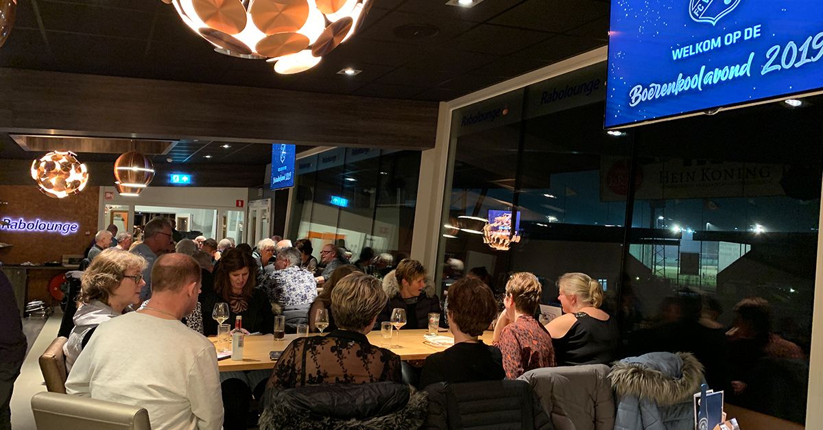 Boerenkoolavond voor vrijwilligers FC Volendam