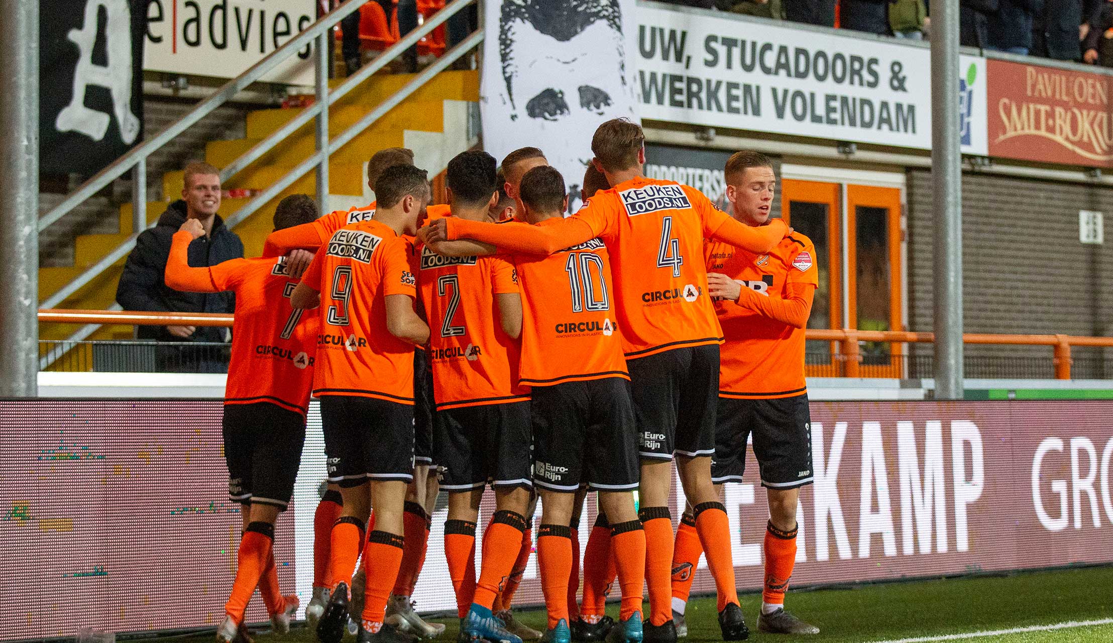 FC Volendam zegt contracten op en licht opties