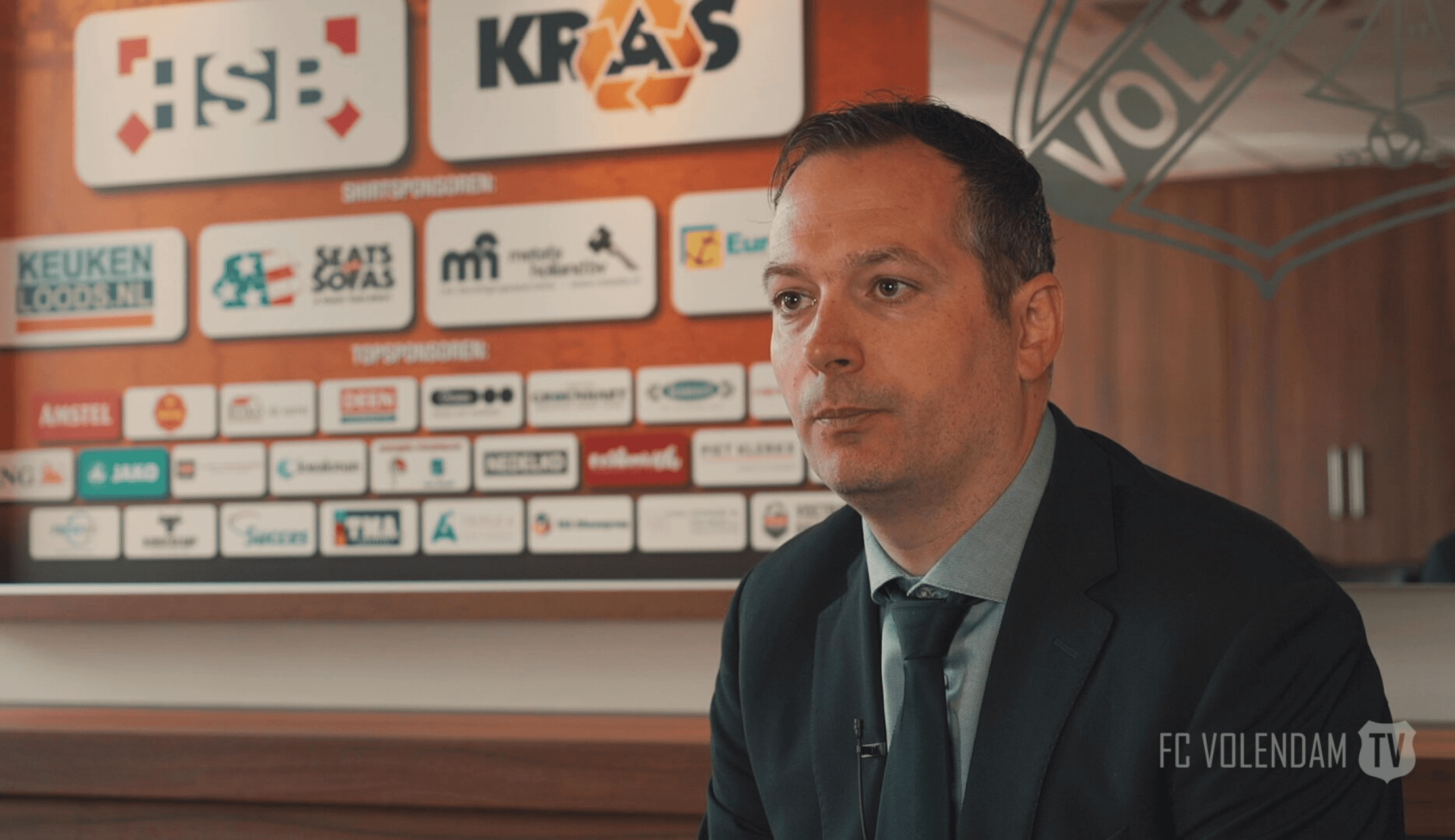 Penningmeester Tom Koning: 'Laat je oranje hart spreken en steun ons'
