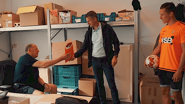 Dick Schaap eerste verlenger seizoenkaart 2020-2021