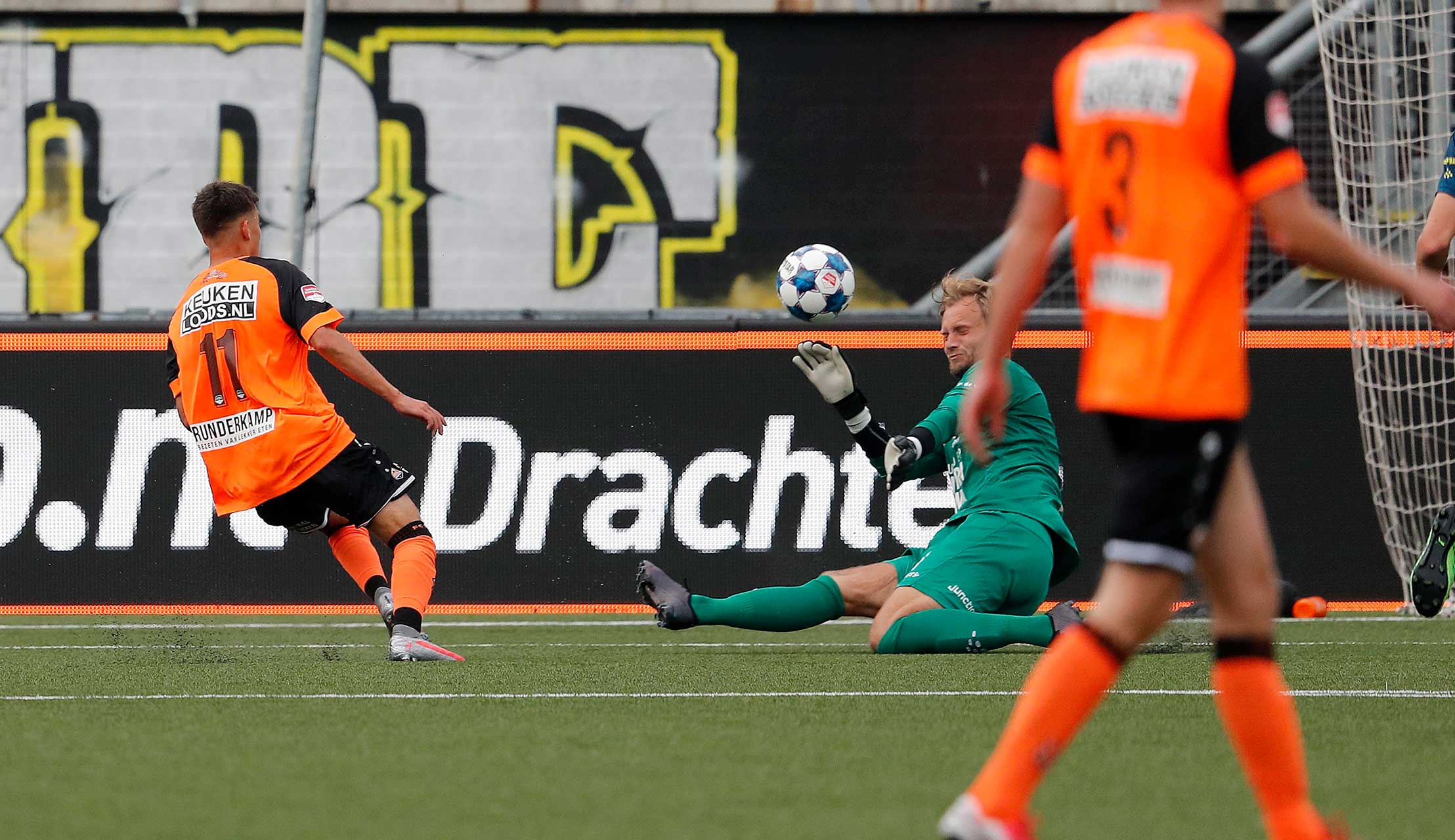 SC Cambuur - FC Volendam: 0 - 4 (0 - 2)