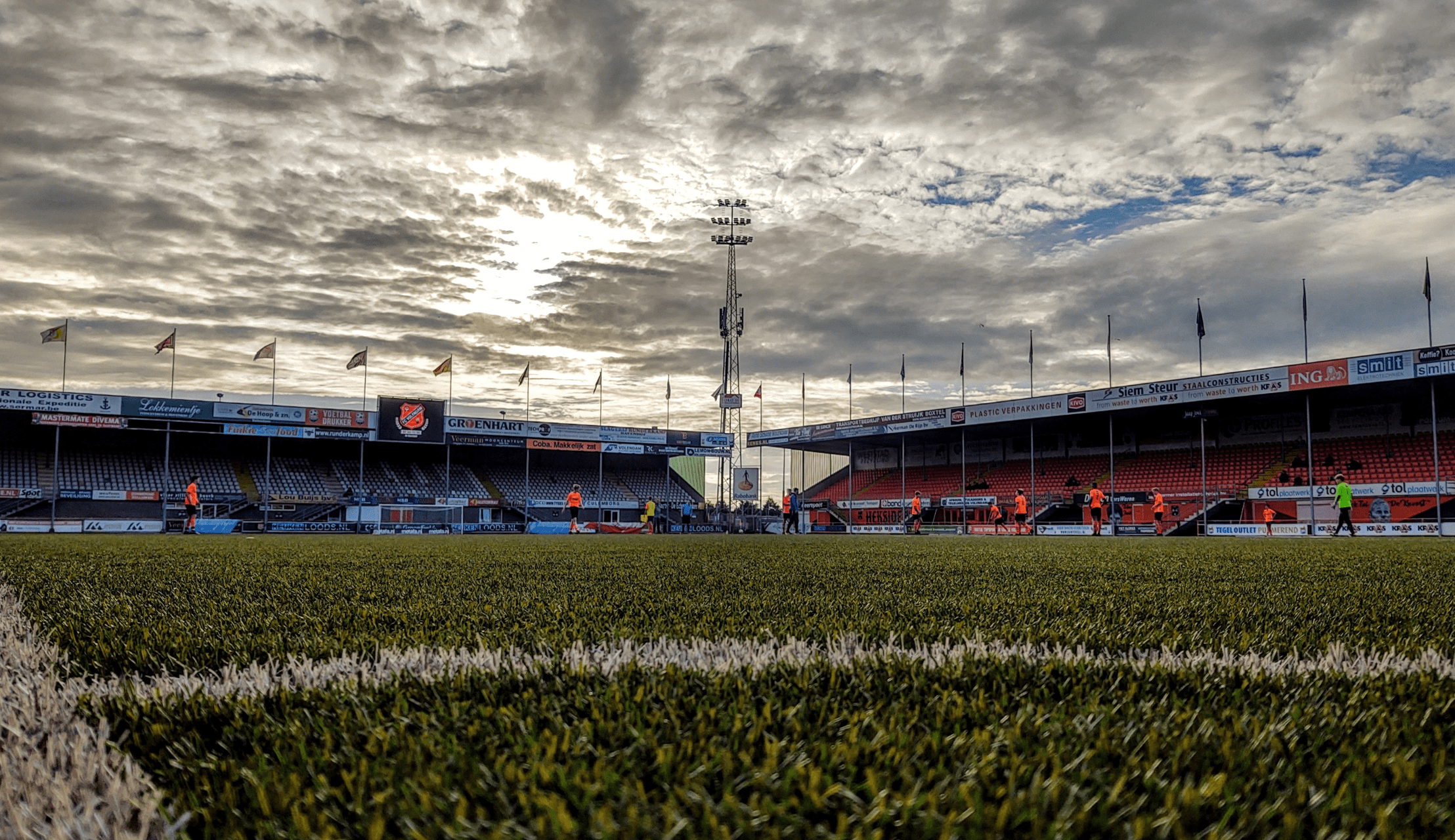 Trainingen FC Volendam niet toegankelijk; club bereikbaar via e-mail