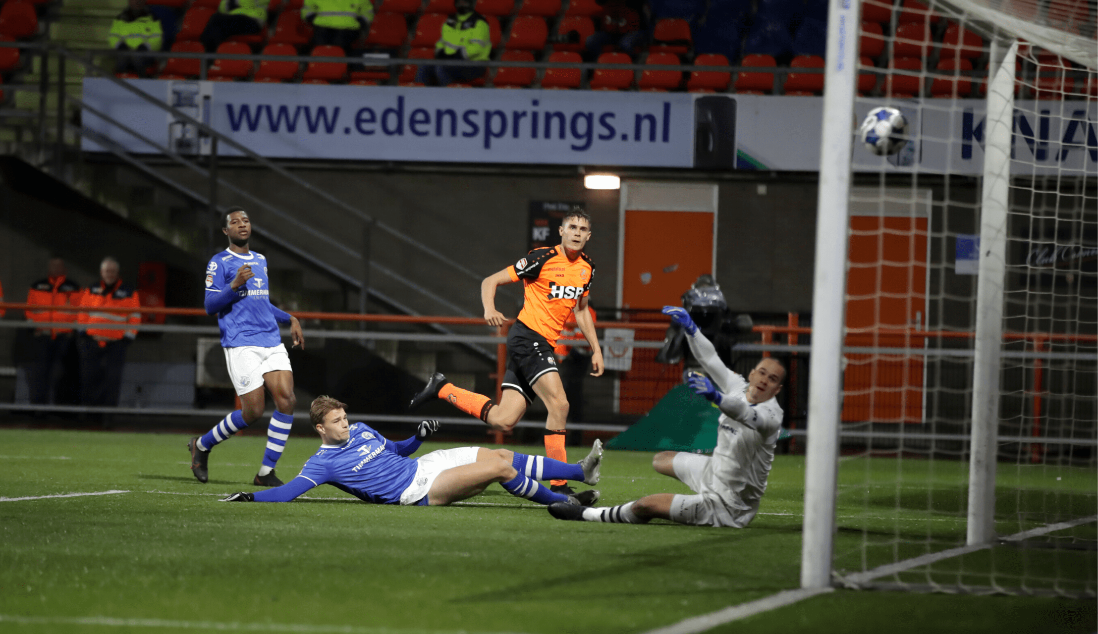 FC Volendam - FC Den Bosch: 6 - 0 (2 - 0)