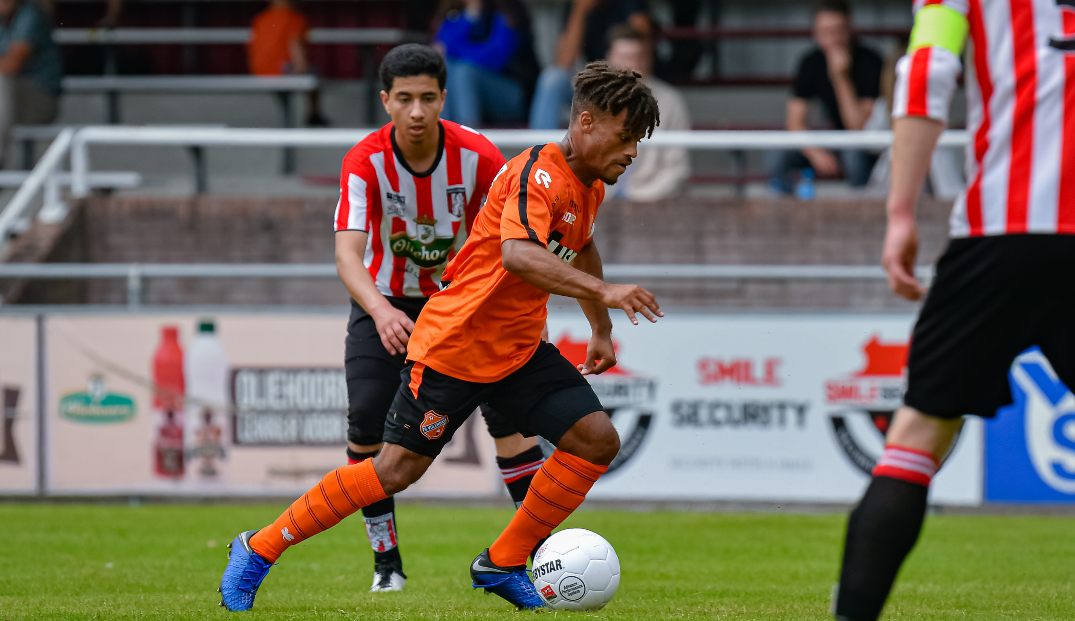HVV Hollandia - Jong FC Volendam: 2 - 1 (1 - 1)
