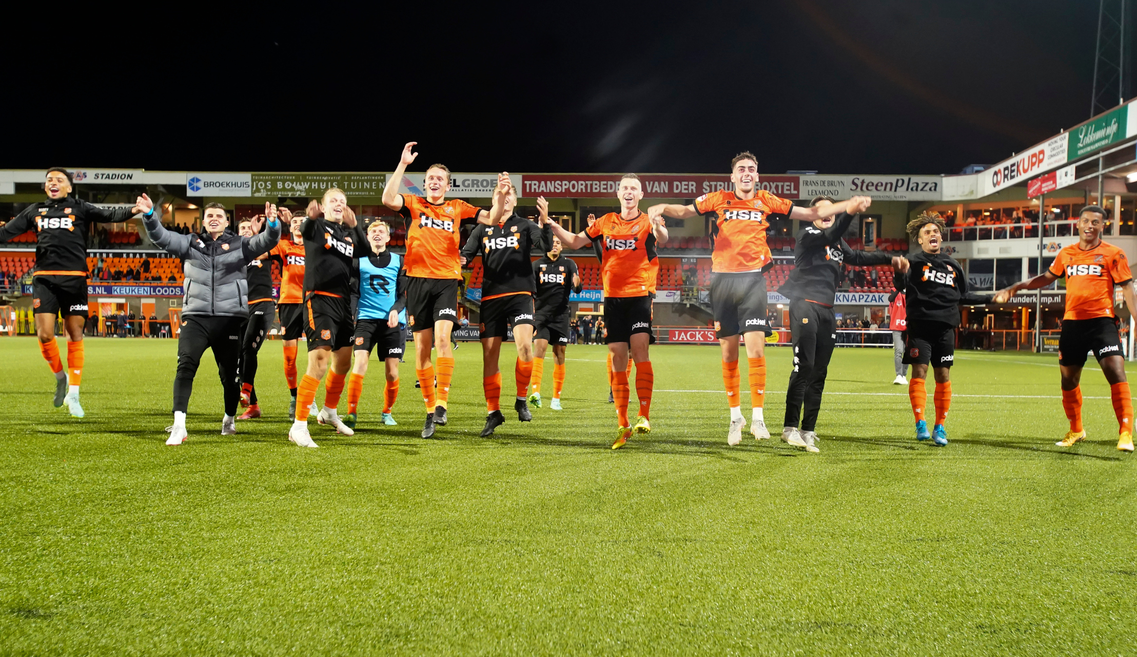 FC Volendam - VVV-Venlo: 2 - 1 (1 - 1)