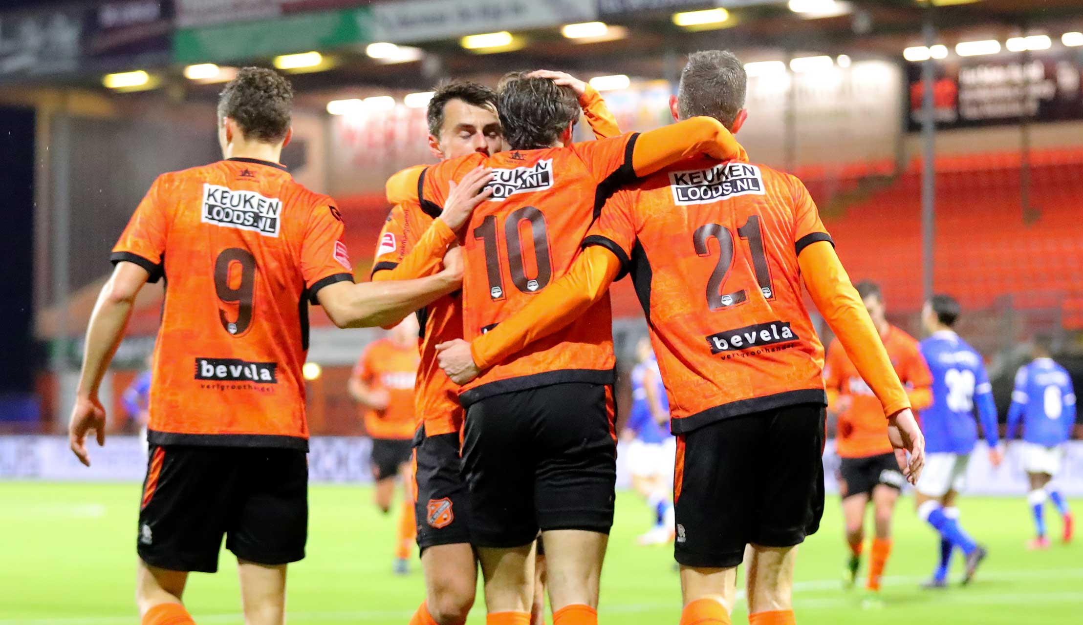 FC Volendam - FC Den Bosch: 3 - 0 (1 - 0)