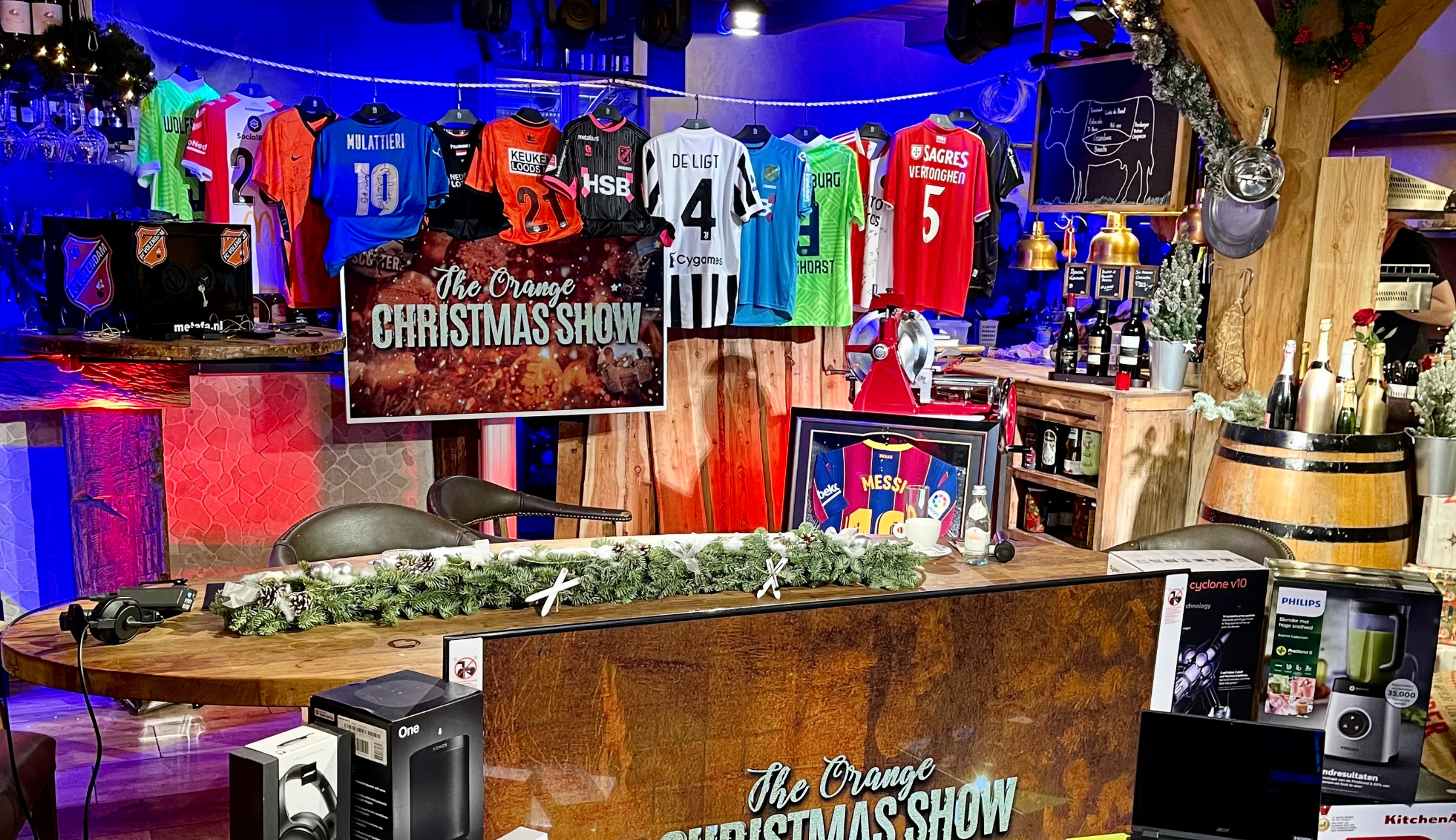 Reminder: prijzen The Orange Christmas Show op te halen in fanshop