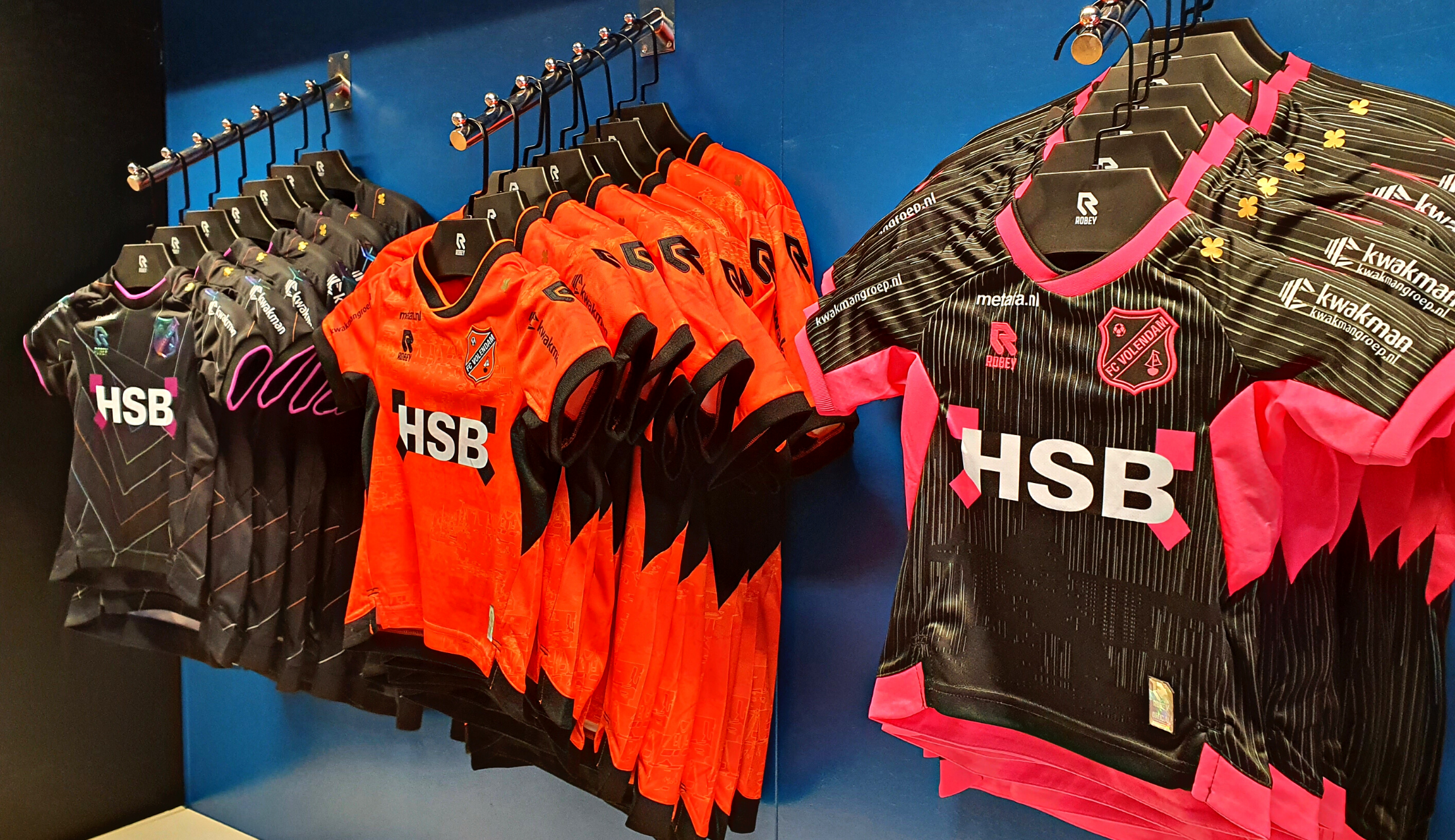 Fanshop vanaf heden volledig geopend