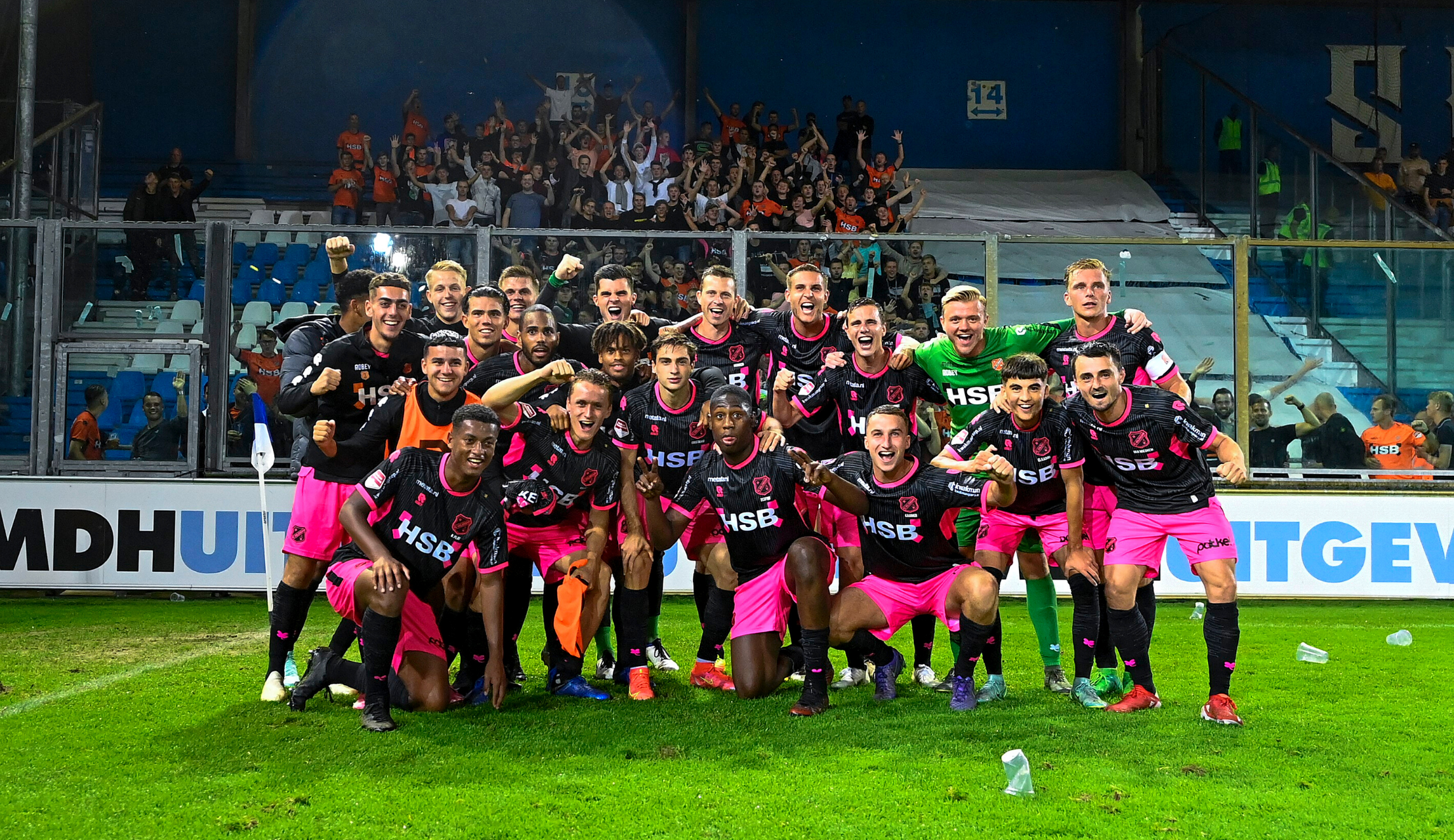 Rapport KNVB: Aandeel zelfopgeleide spelers grootste bij Ajax en FC Volendam