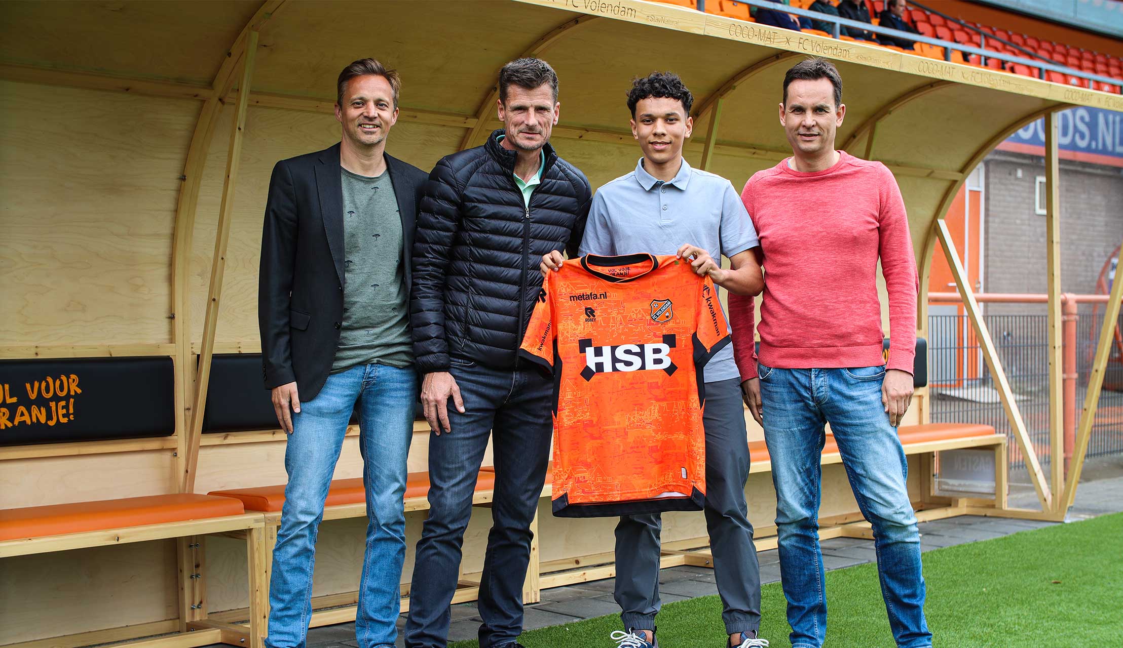 Imran Nazih tekent eerste profcontract bij FC Volendam