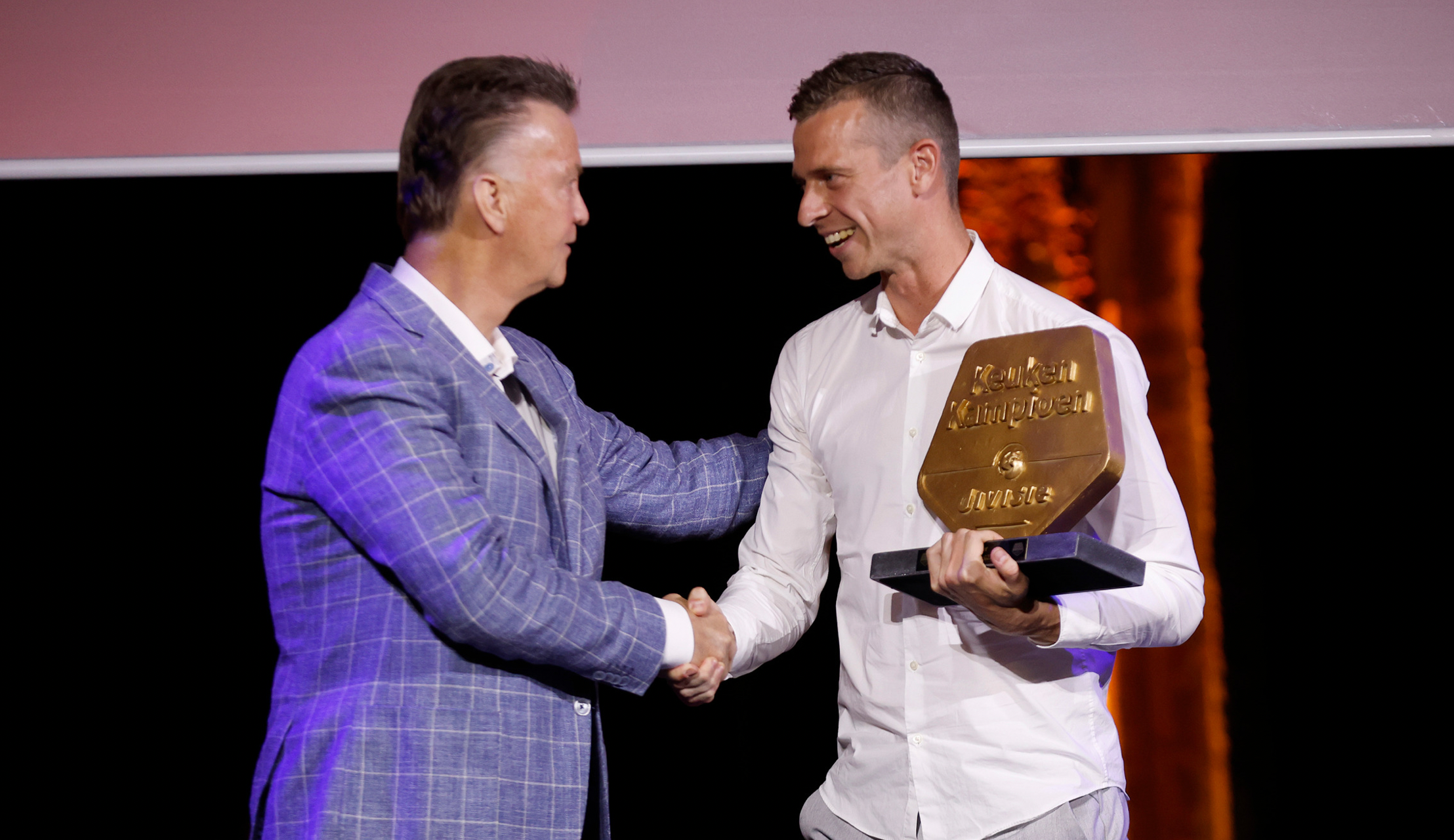 Robert Mühren verkozen tot Beste Speler Keuken Kampioen Divisie 2021/22