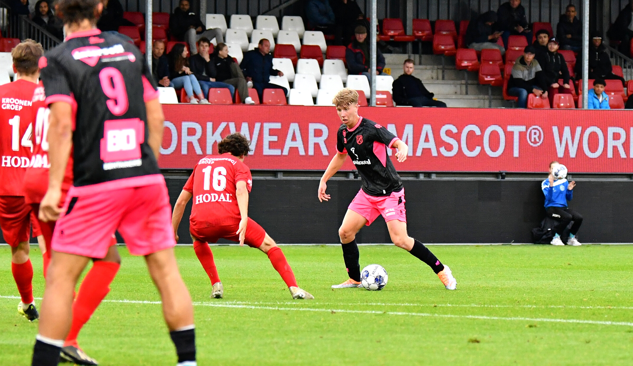 Almere City FC onder 21 - Jong FC Volendam: 1 - 0 (0 - 0)