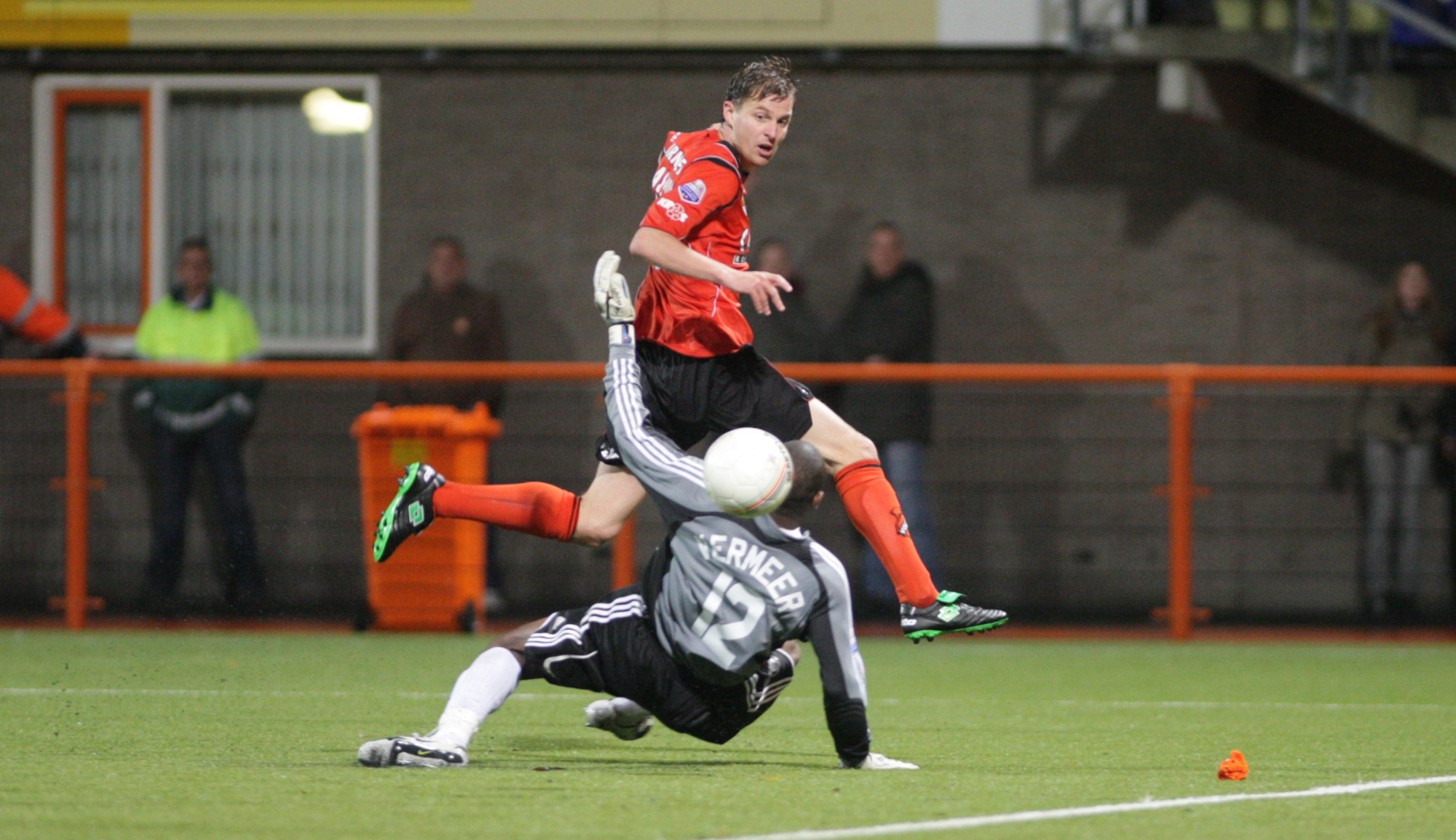 Wedstrijd tegen Ajax uitverkocht
