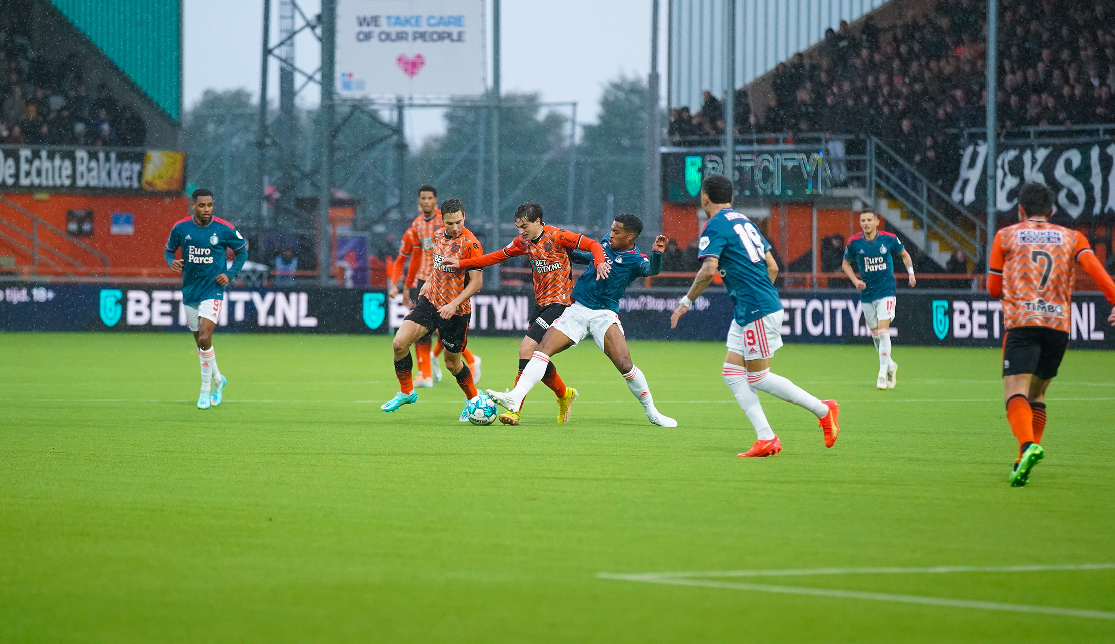 FC Volendam - Feyenoord: 0 - 2 (0 - 2)