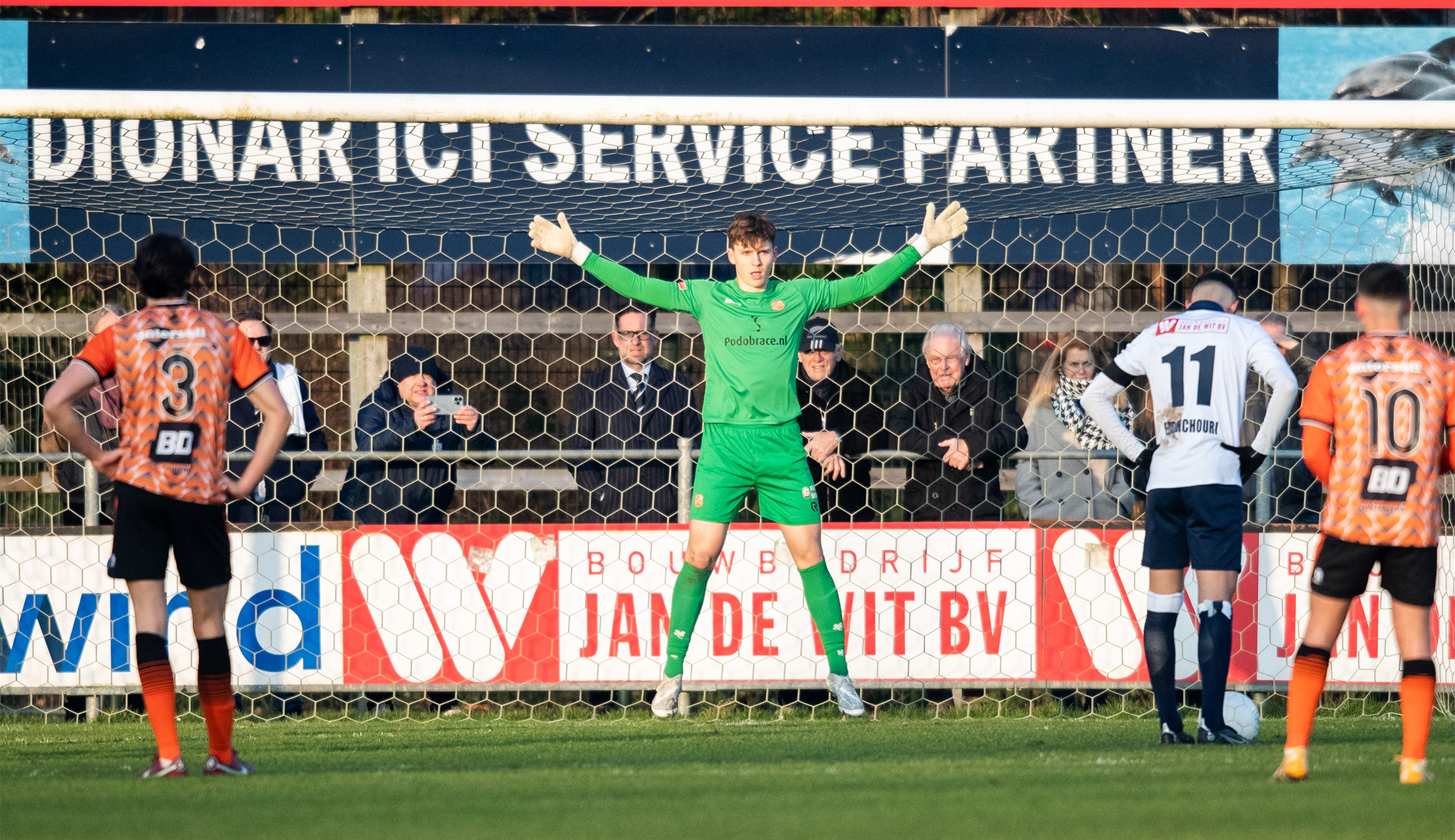 Koninklijke HFC - Jong FC Volendam: 2 - 1 (1 - 0)