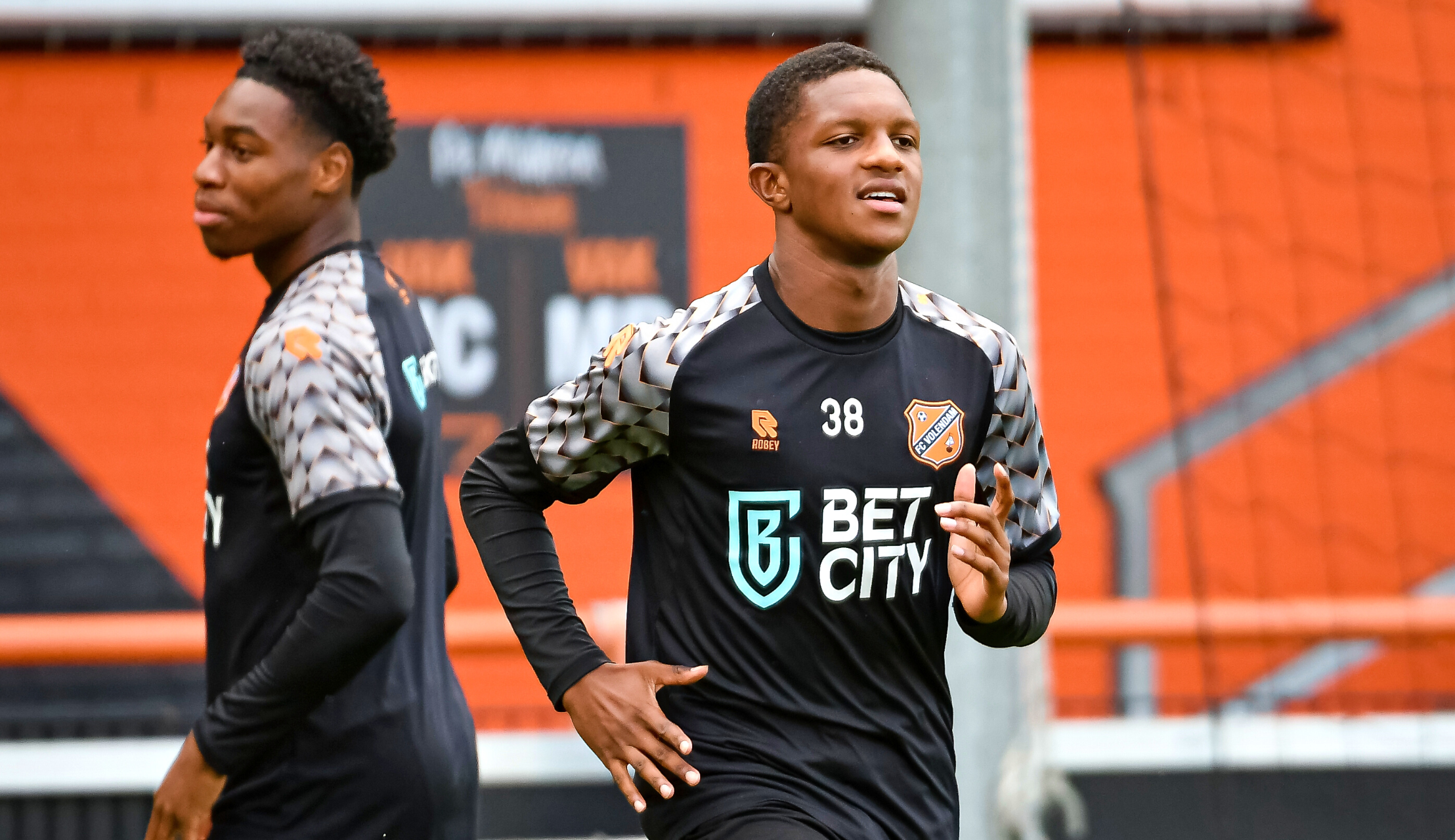 Givairo Read verruilt FC Volendam voor Feyenoord