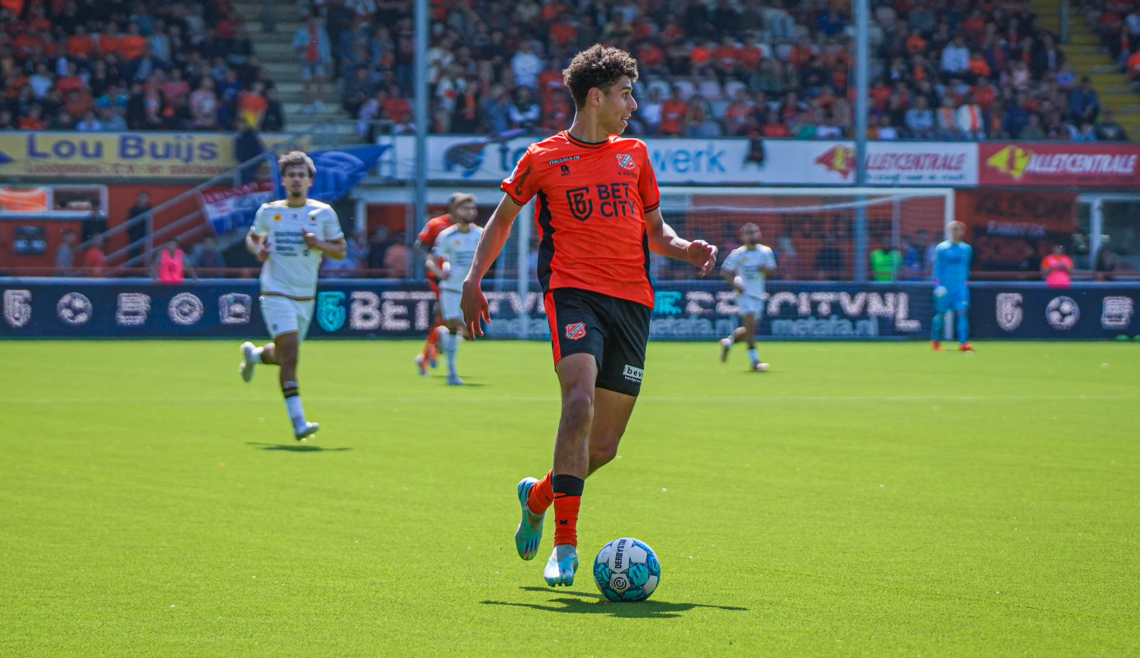 Walid Ould-Chikh voor één seizoen verhuurd aan Roda JC