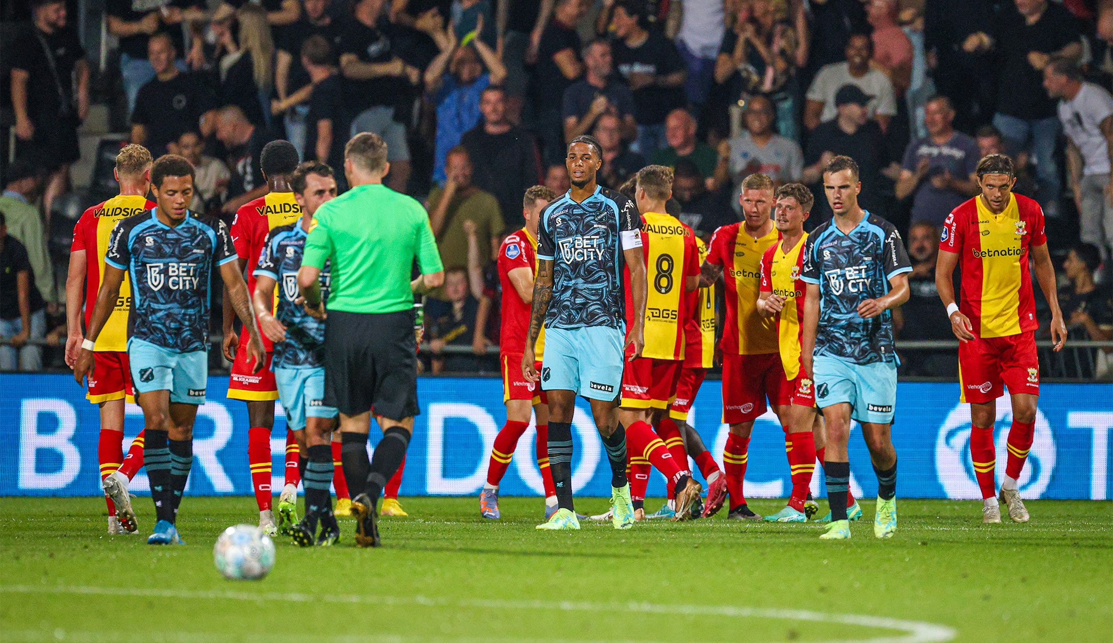 Go Ahead Eagles - FC Volendam: 4 - 1 (3 - 0)