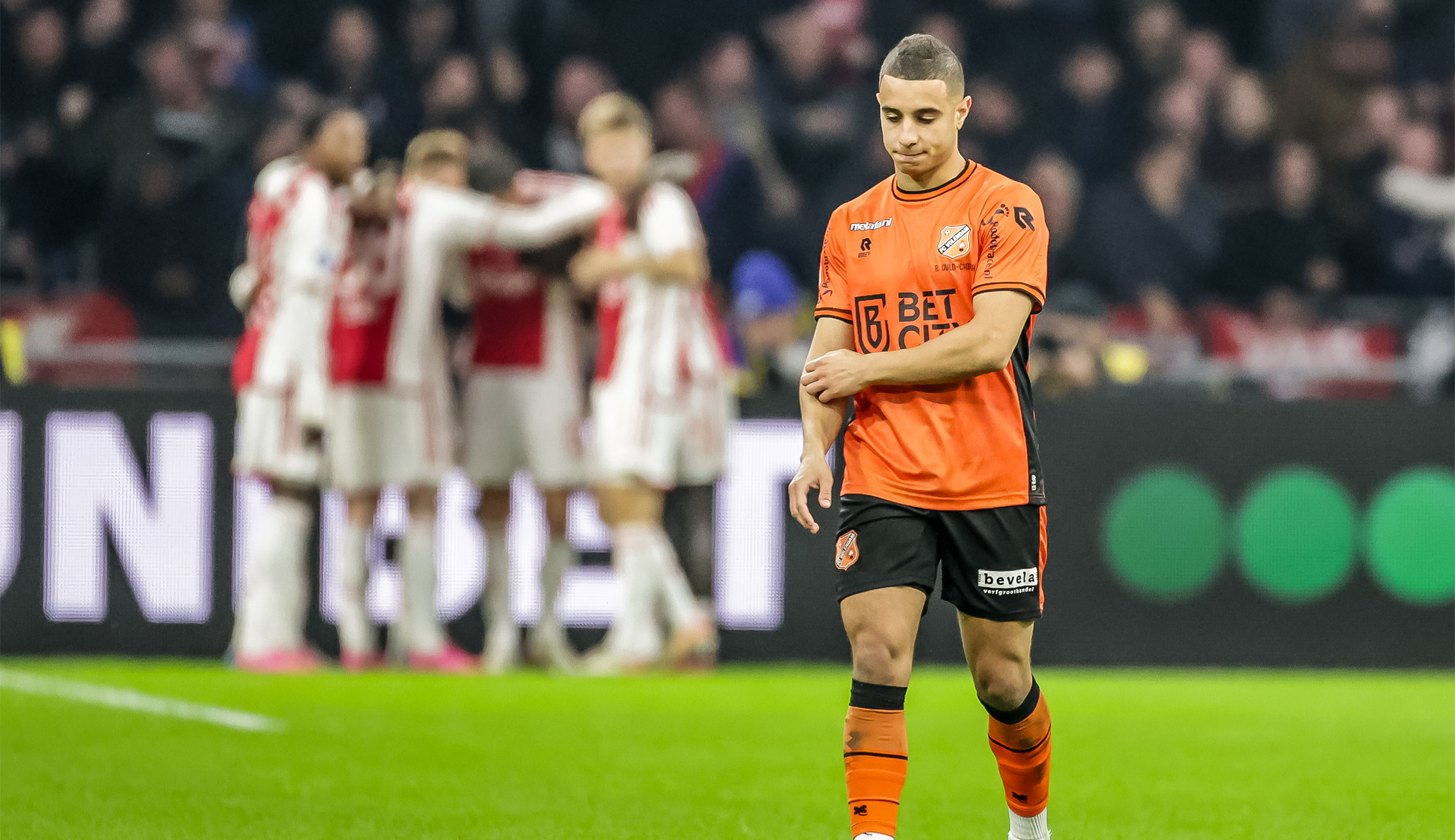 Ajax - FC Volendam: 2 - 0 (0 - 0)