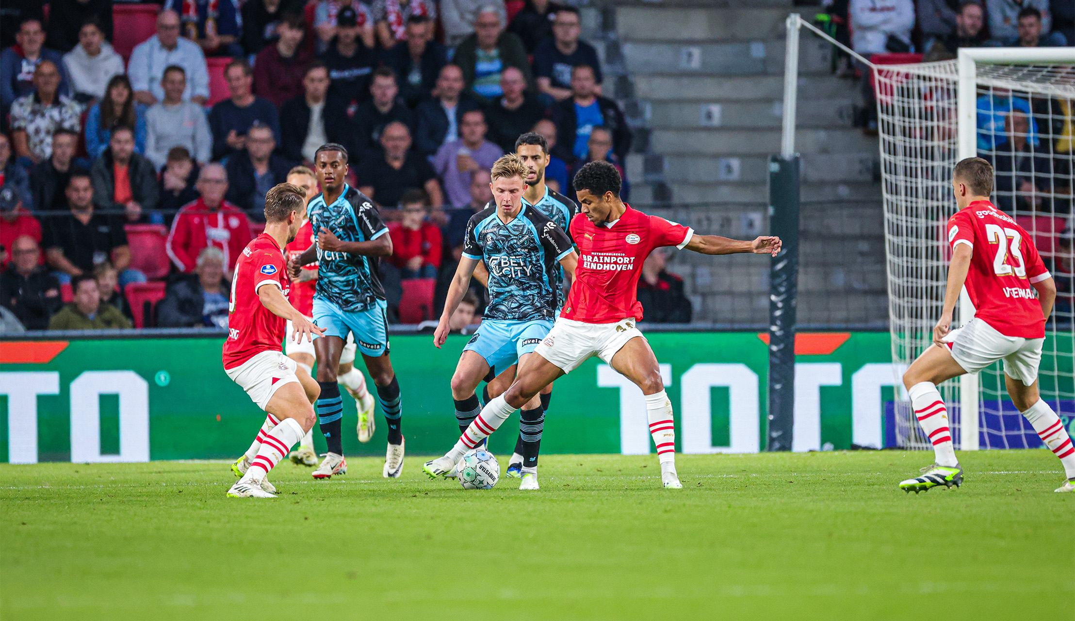 PSV - FC Volendam: 3 - 1 (1 - 0)