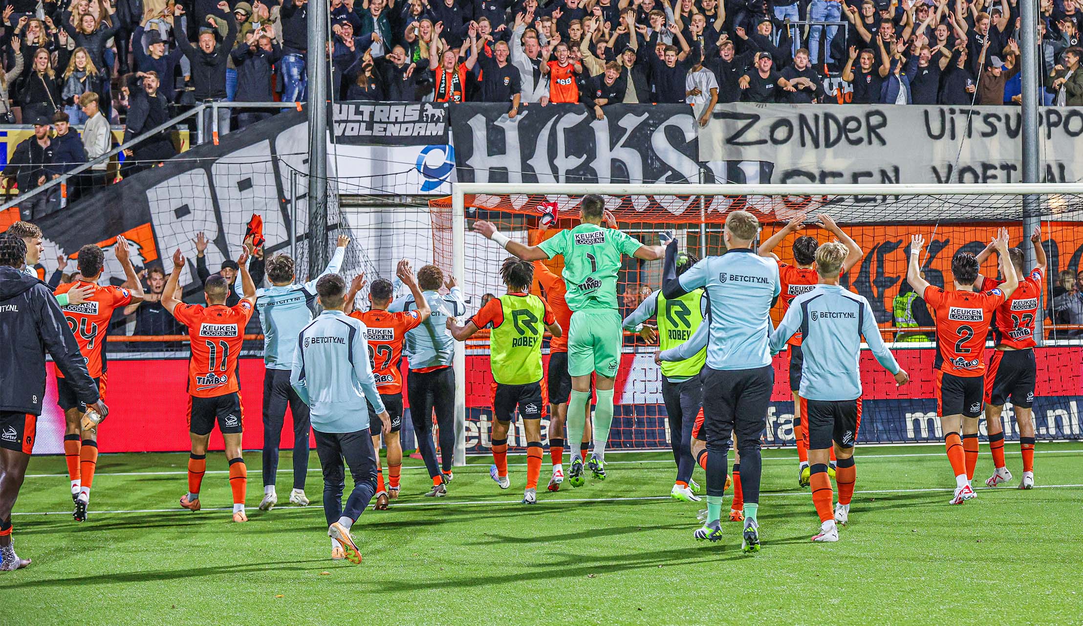 FC Volendam - FC Utrecht: 1 - 0 (0 - 0)