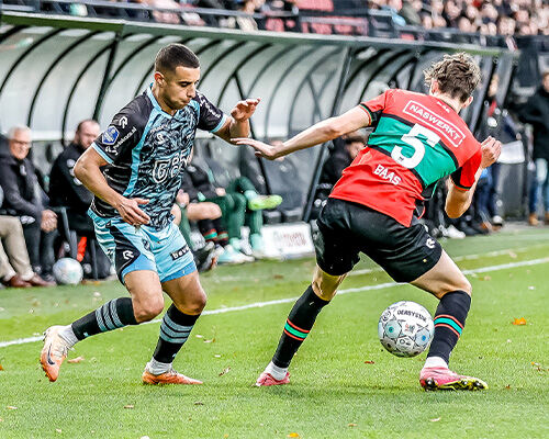 FC Volendam verspeelt in bizarre slotfase overwinning