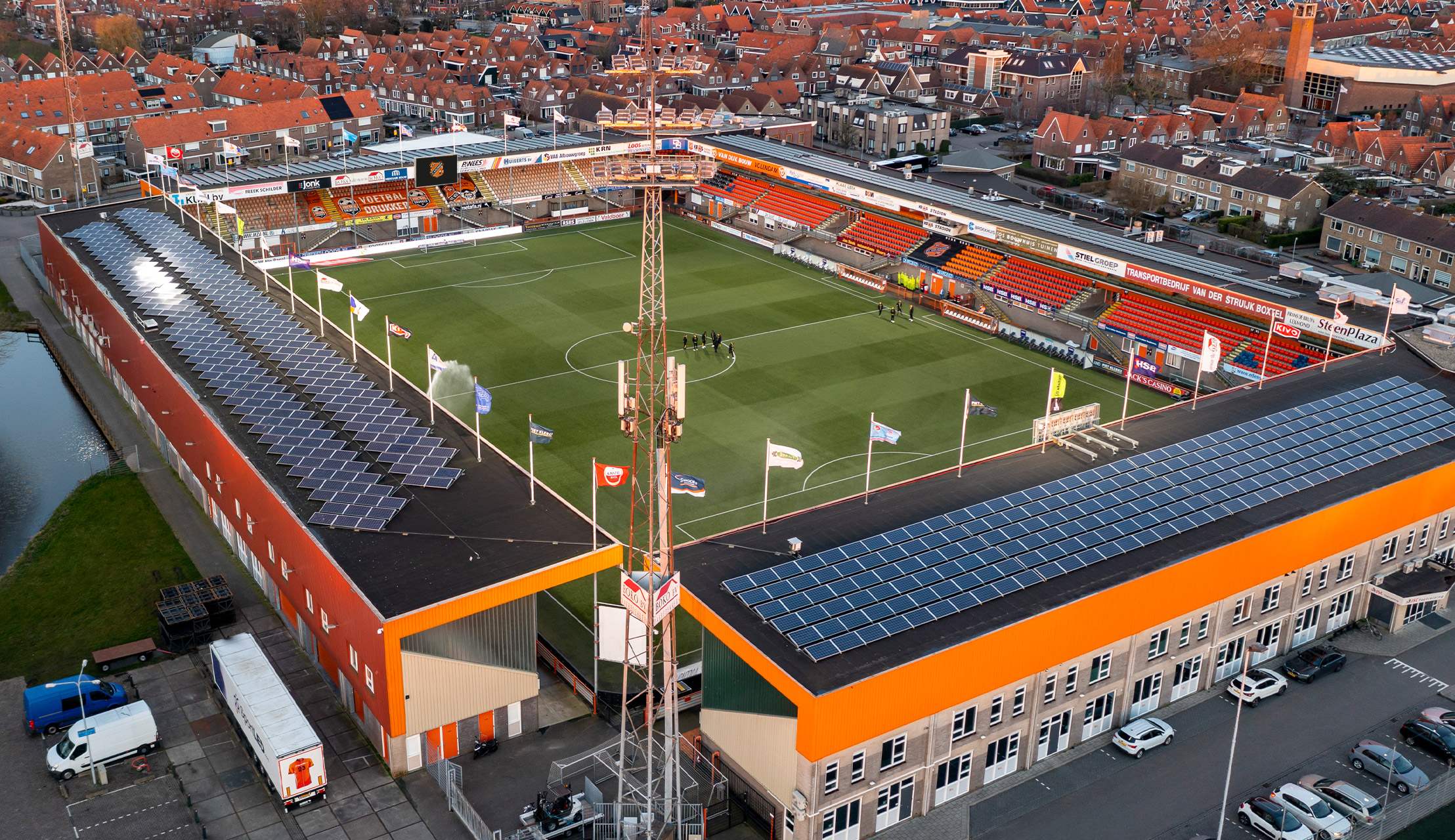 Arbitragecommissie: FC Volendam dient Eiting te verkopen aan FC Twente