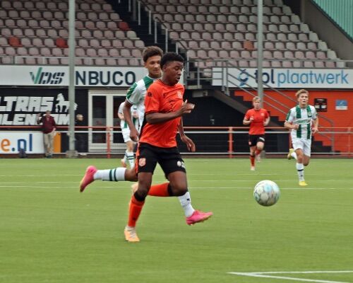 Tiental Volendammers hard onderuit tegen FC Groningen O21