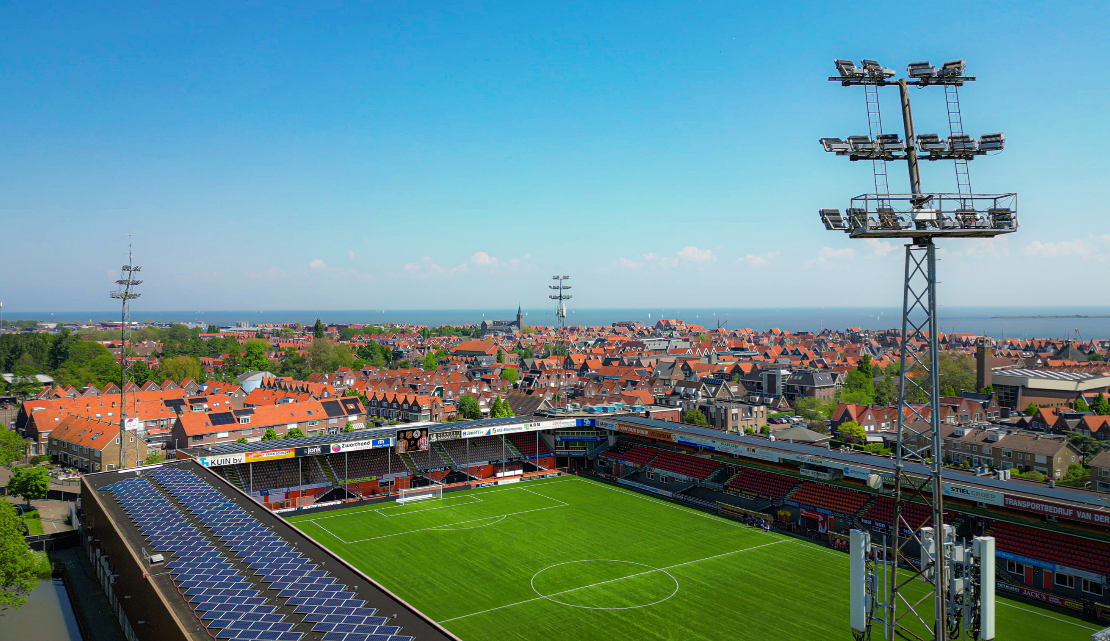 RvC FC Volendam besluit tot ontslag bestuursleden