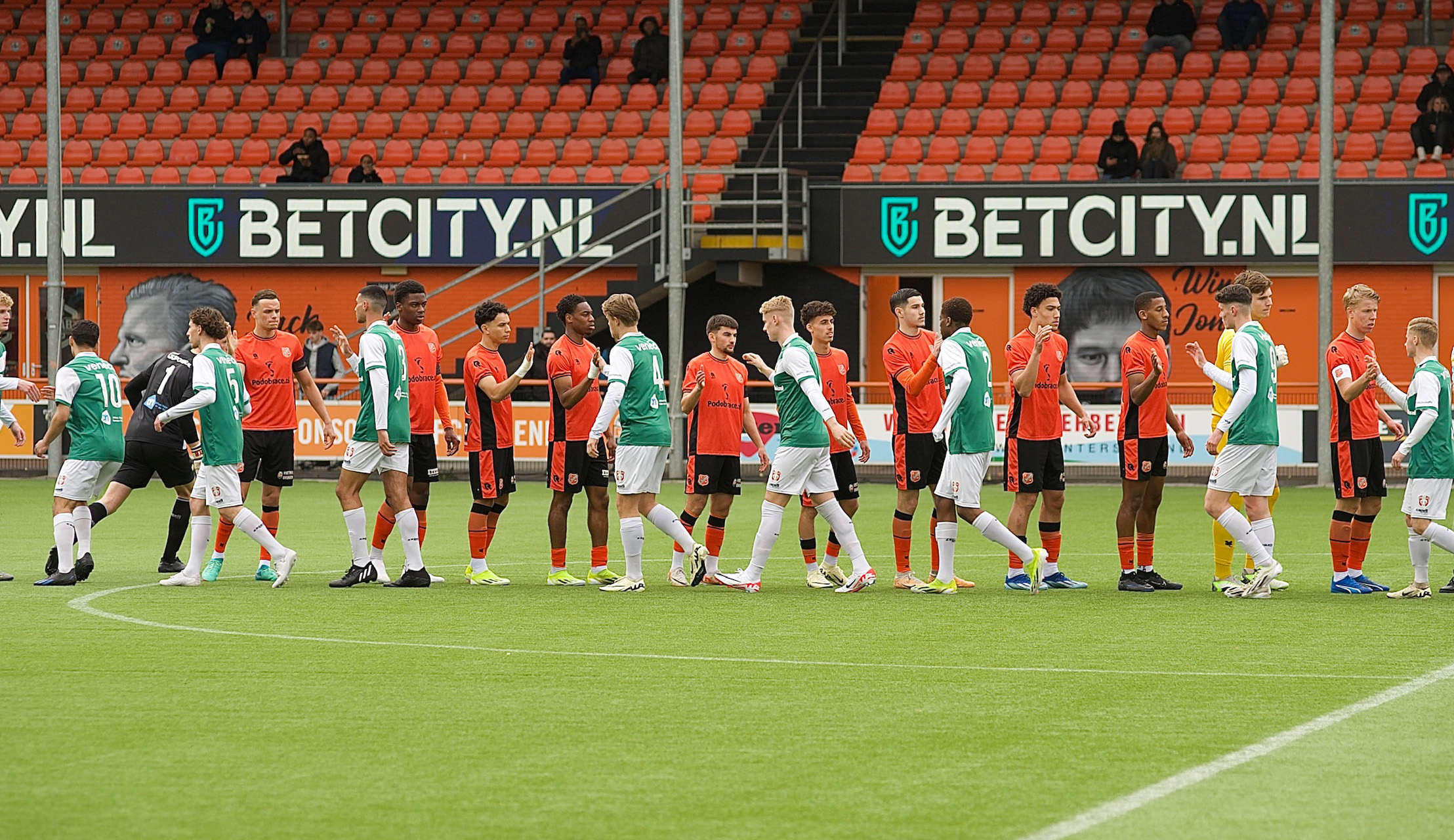 Jong FC Volendam - FC Dordrecht O21: 3 - 3 (1 - 2)