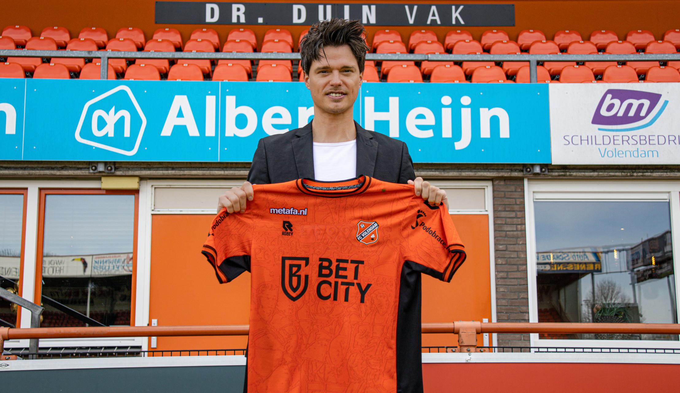 5 vragen aan Bill Duin van Podobrace: ‘Hoop dat supporters en sponsoren club meer dan ooit blijven steunen’