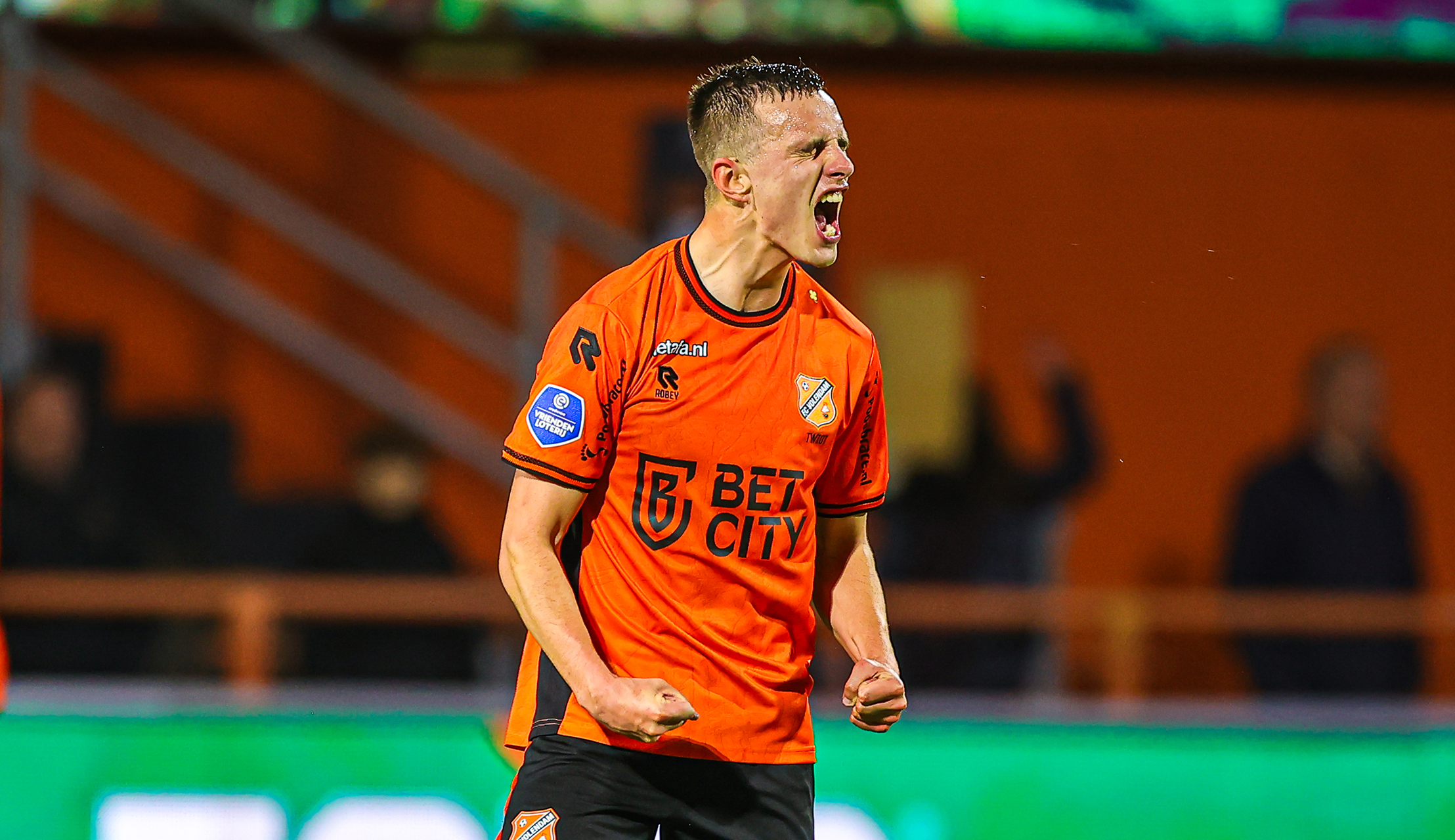 Mio en Twigt blij met punt tegen Feyenoord: 'Maar zondag is weer belangrijk'