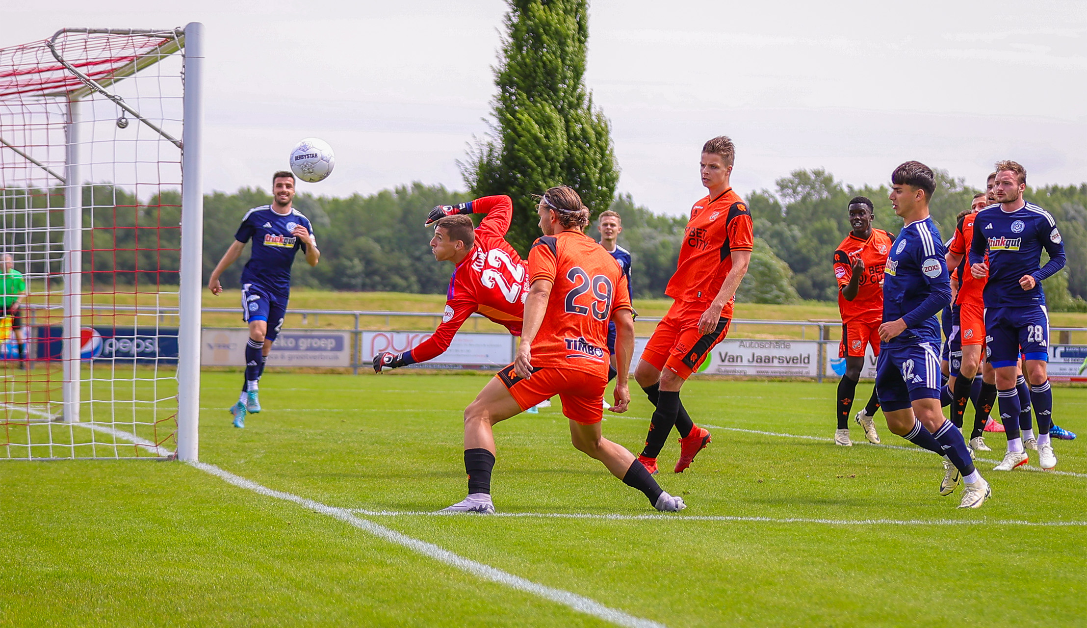 MSV Duisburg - FC Volendam: 0 - 0 (0 - 0)