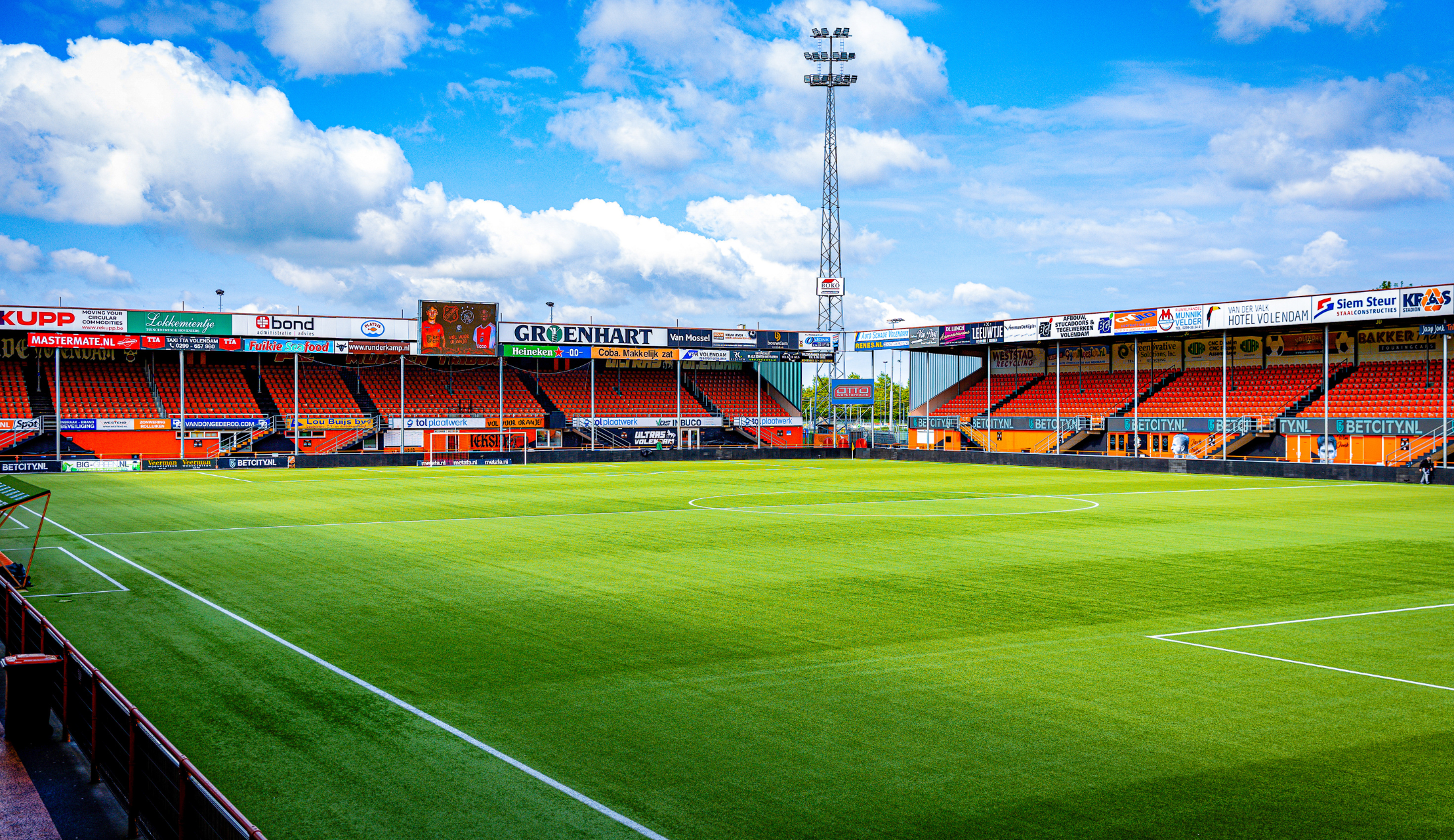 Opnieuw minder incidenten in de Nederlandse voetbalstadions