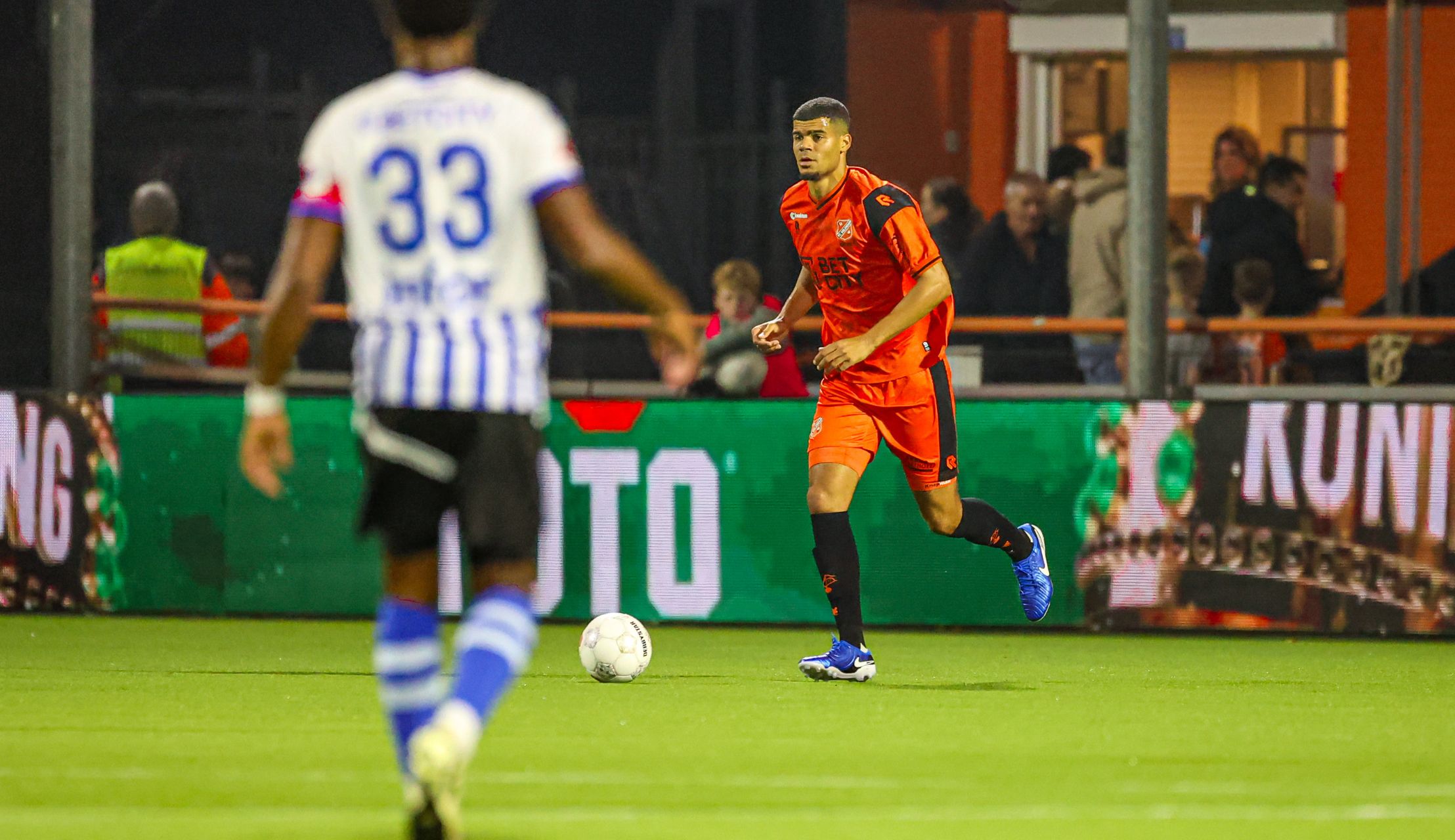 FC Volendam - FC Eindhoven: 4 - 1 (3 - 1)