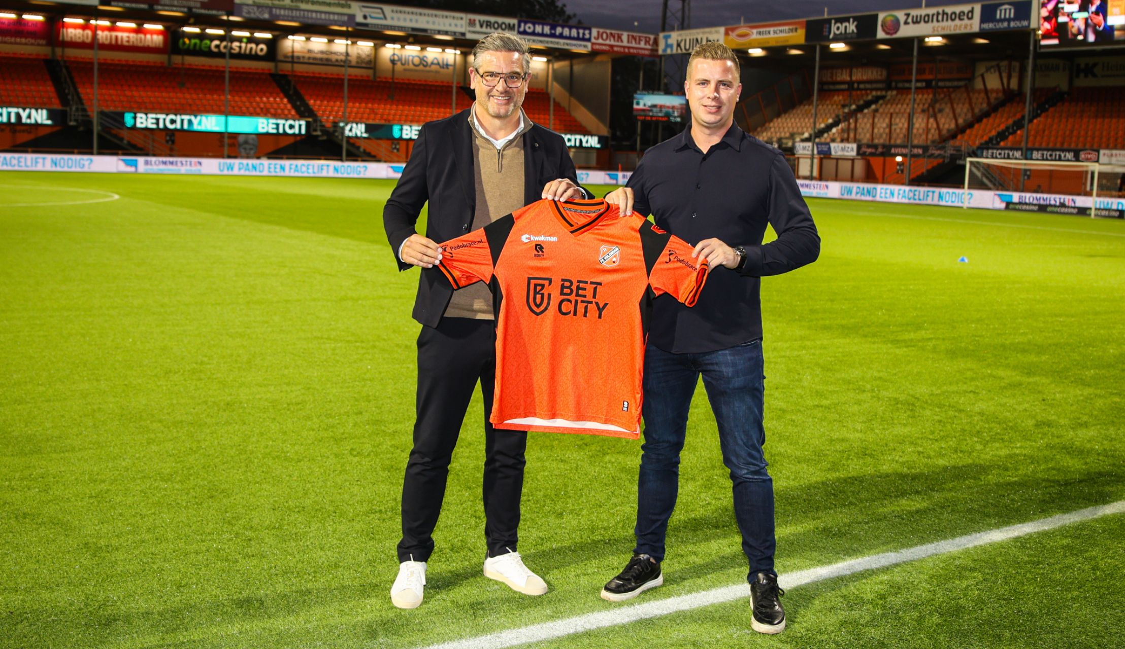 FC Volendam en De Graaf Groep verlengen samenwerking