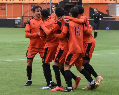 Aanvallend Jong FC Volendam klopt N.E.C. Nijmegen O21 met ruime cijfers / Doelpuntrijke overwinning voor FC Volendam O19