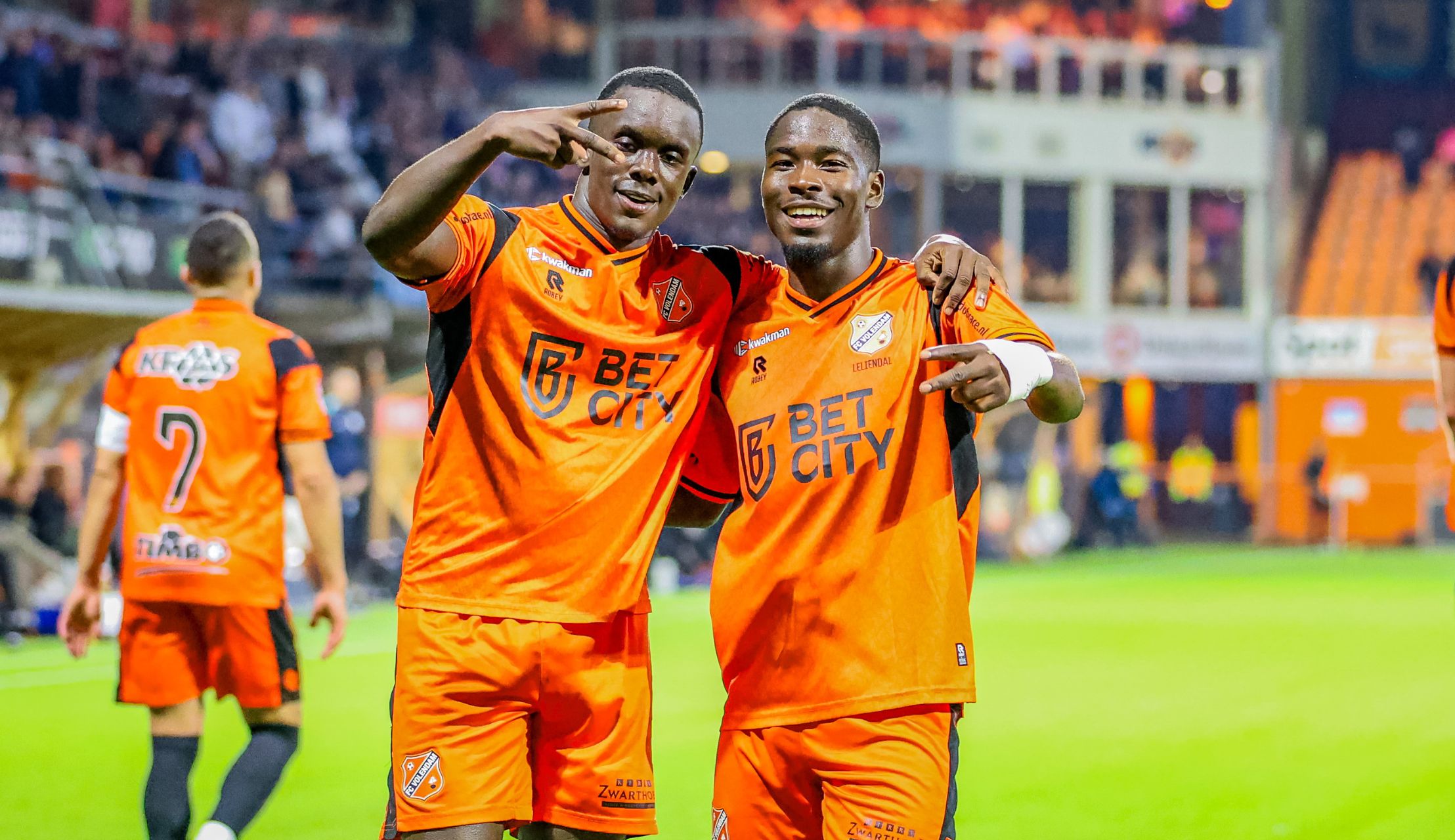 FC Volendam - Roda JC Kerkrade: 3 - 2 (1 - 1)