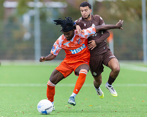 Volendams mixteam verslaat Telstar in oefenduel