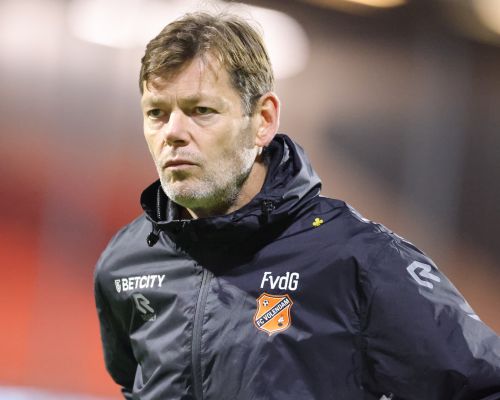 FC Volendam en keeperstrainer Frank van der Geest in de winterstop uit elkaar