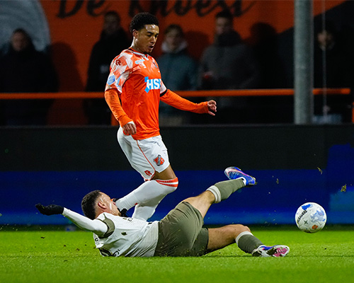 FC Volendam verbreekt PSV&rsquo;s uitreeks van zestien wedstrijden