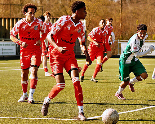 FC Volendam O21 boekt zakelijke overwinning op FC Dordrecht / PSV O19 maatje te groot voor FC Volendam O19