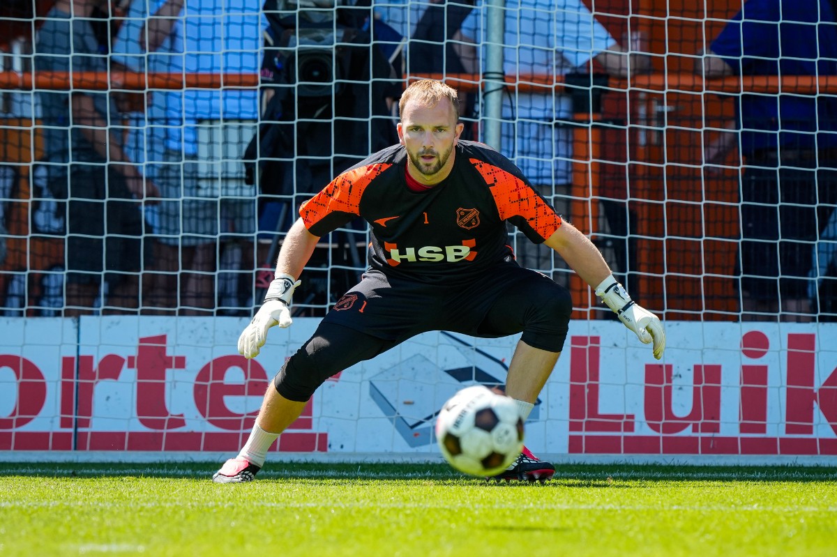 Debutant Jurjus