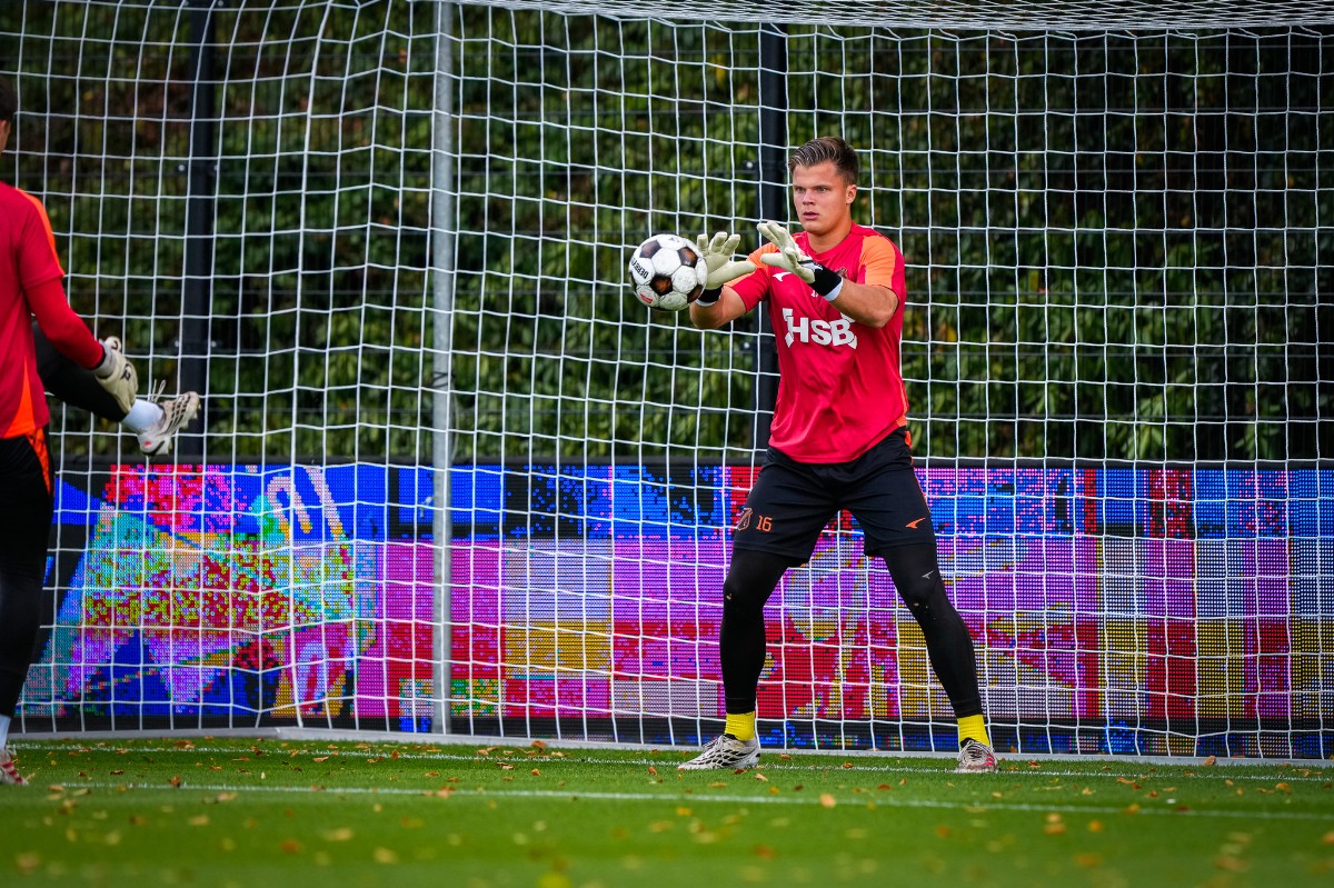 Roy Steur onder de lat