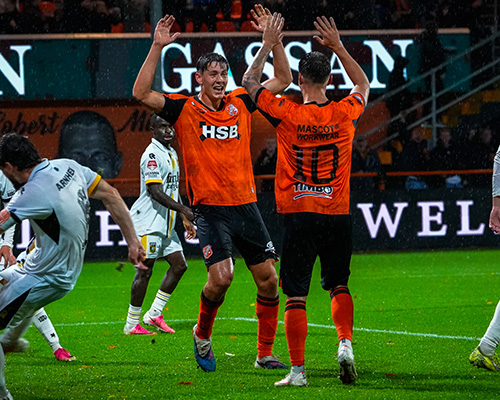 Liveblog: Blondeau en Veerman schieten FC Volendam langs Vitesse