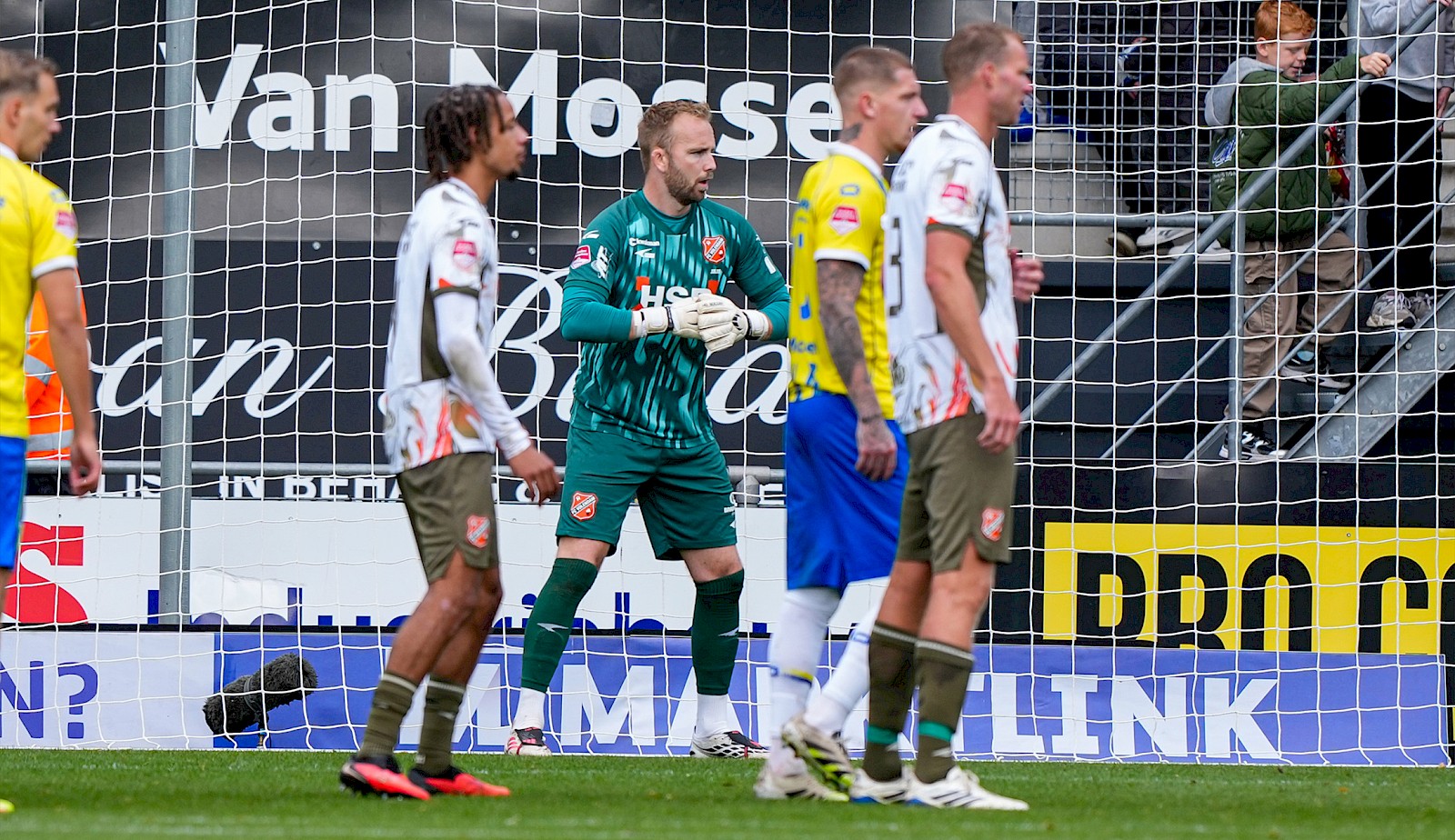 Liveblog: Gelijk in Waalwijk