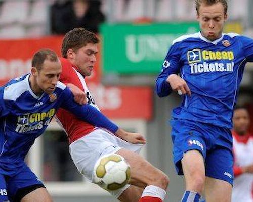 FC Emmen leest FC Volendam opnieuw de les