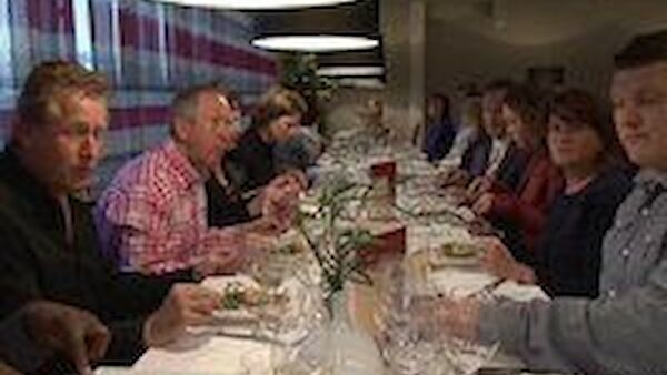 Dineren in het KRAS Stadion