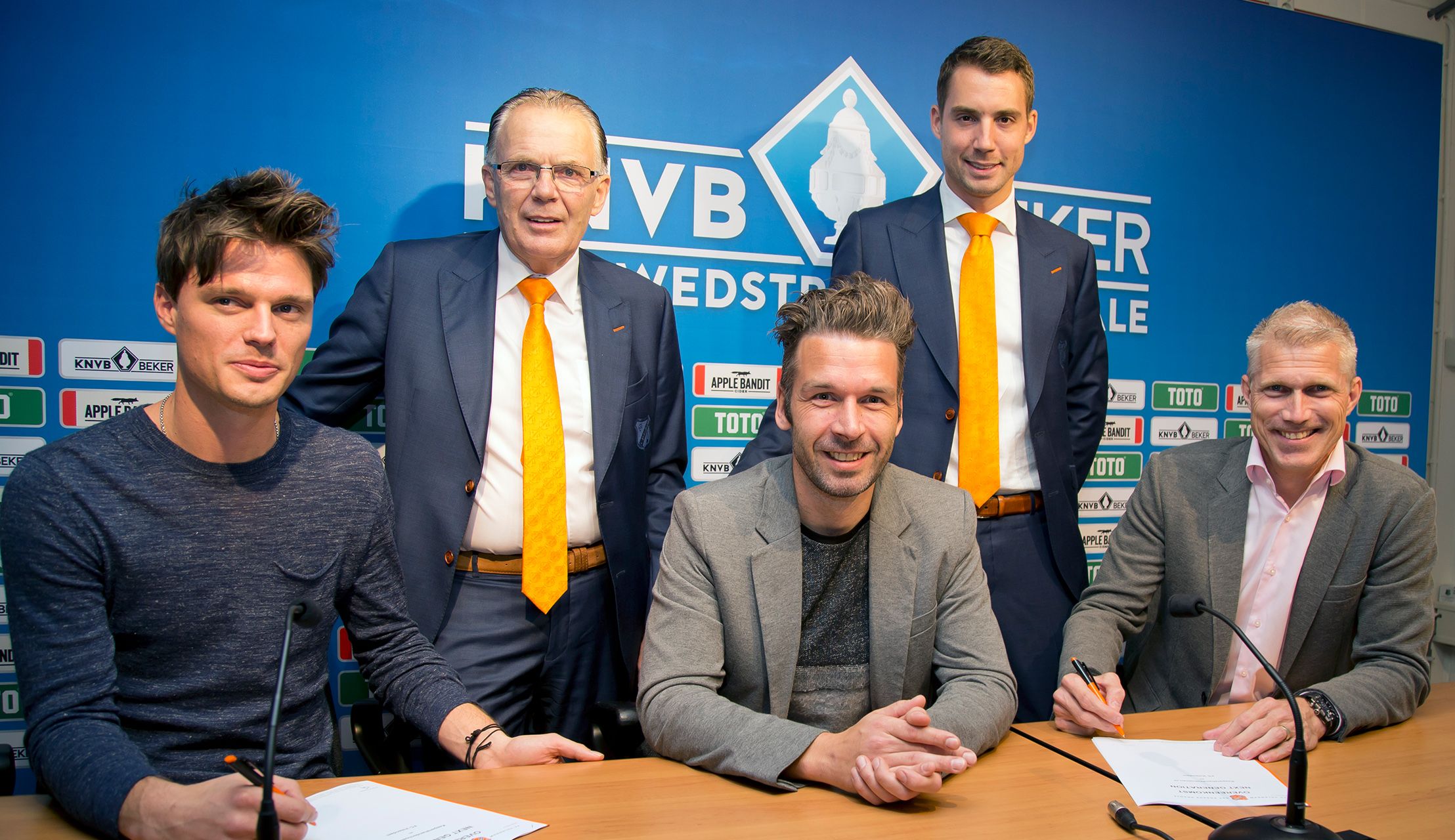 Keepershandschoenen.nl ondertekent sponsorcontract