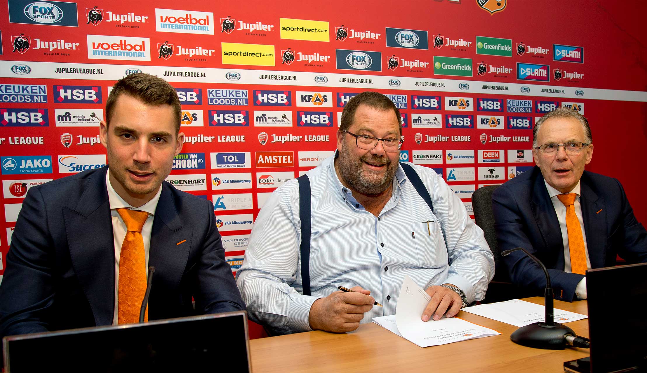Vinura ondertekent Businessclubcontract